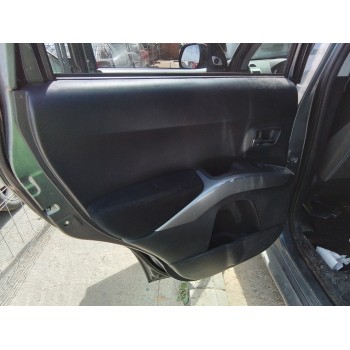 Recambio de guarnecido puerta trasera izquierda para mitsubishi outlander (cw0) 2.2 di-d cat referencia OEM IAM   