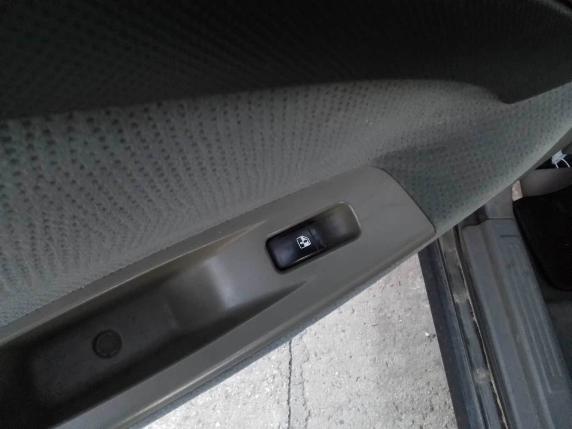 Recambio de mando elevalunas trasero izquierdo para chevrolet lacetti cdx referencia OEM IAM   