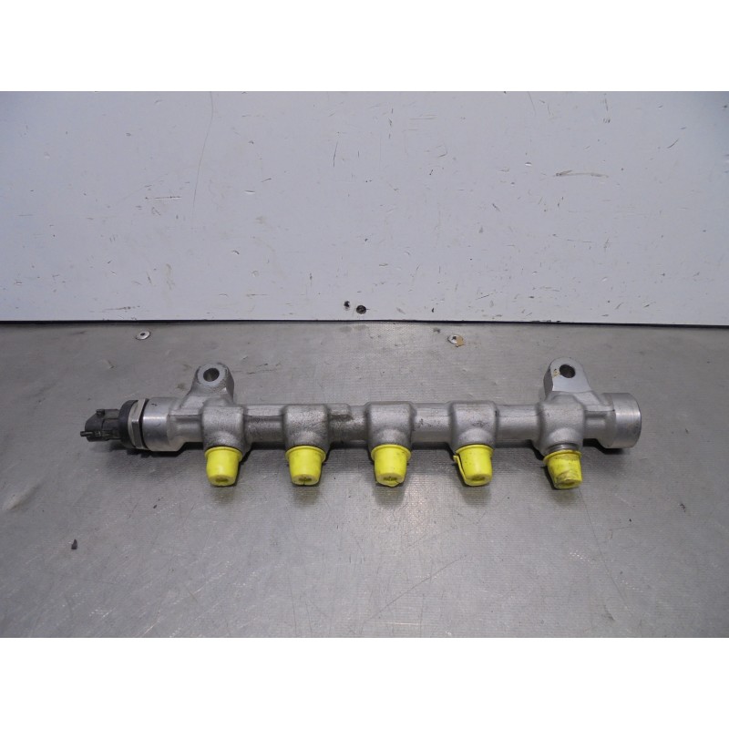 Recambio de rampa inyectora para hyundai ix35 1.7 crdi cat referencia OEM IAM 314002A420  