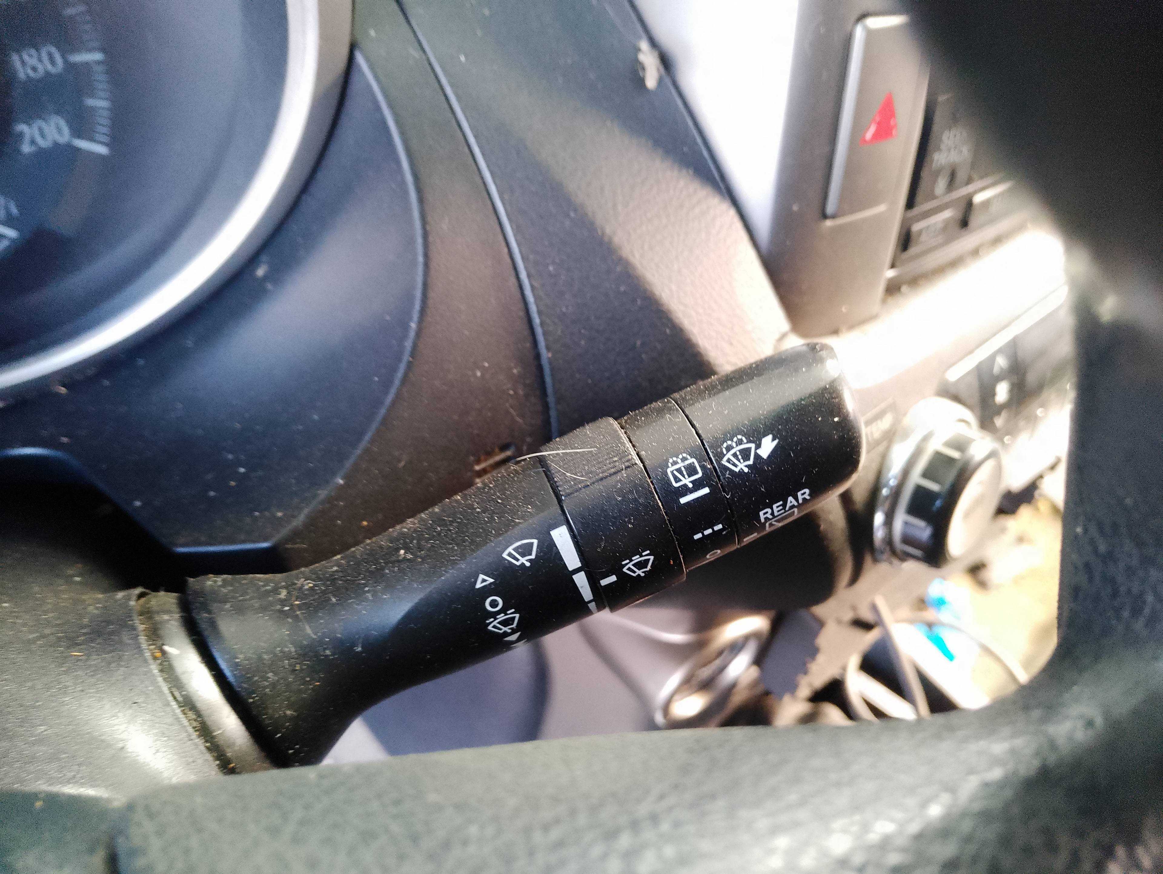 Recambio de mando limpia para toyota land cruiser (j15) basis referencia OEM IAM   