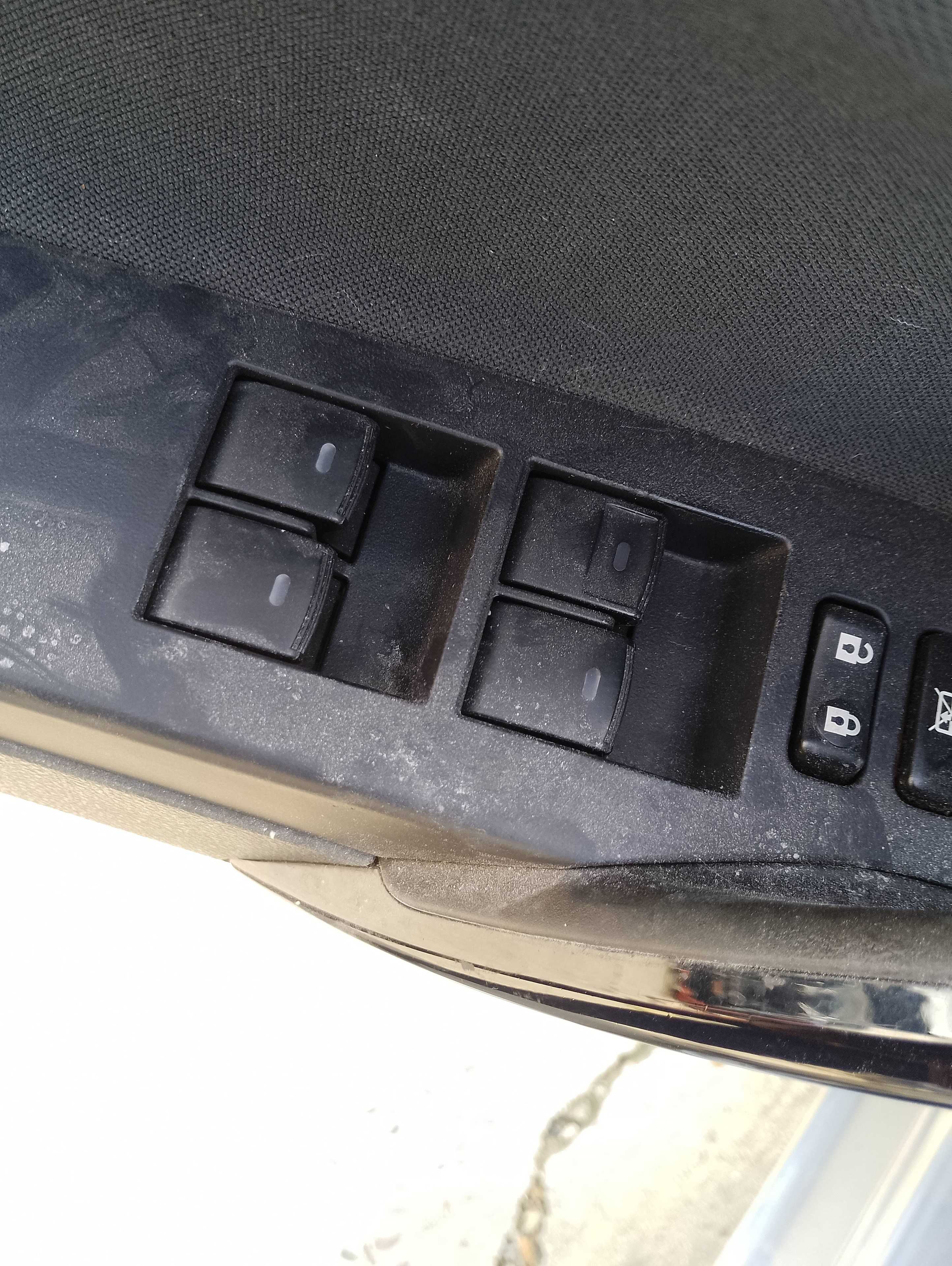 Recambio de mando elevalunas delantero izquierdo para toyota auris active referencia OEM IAM   