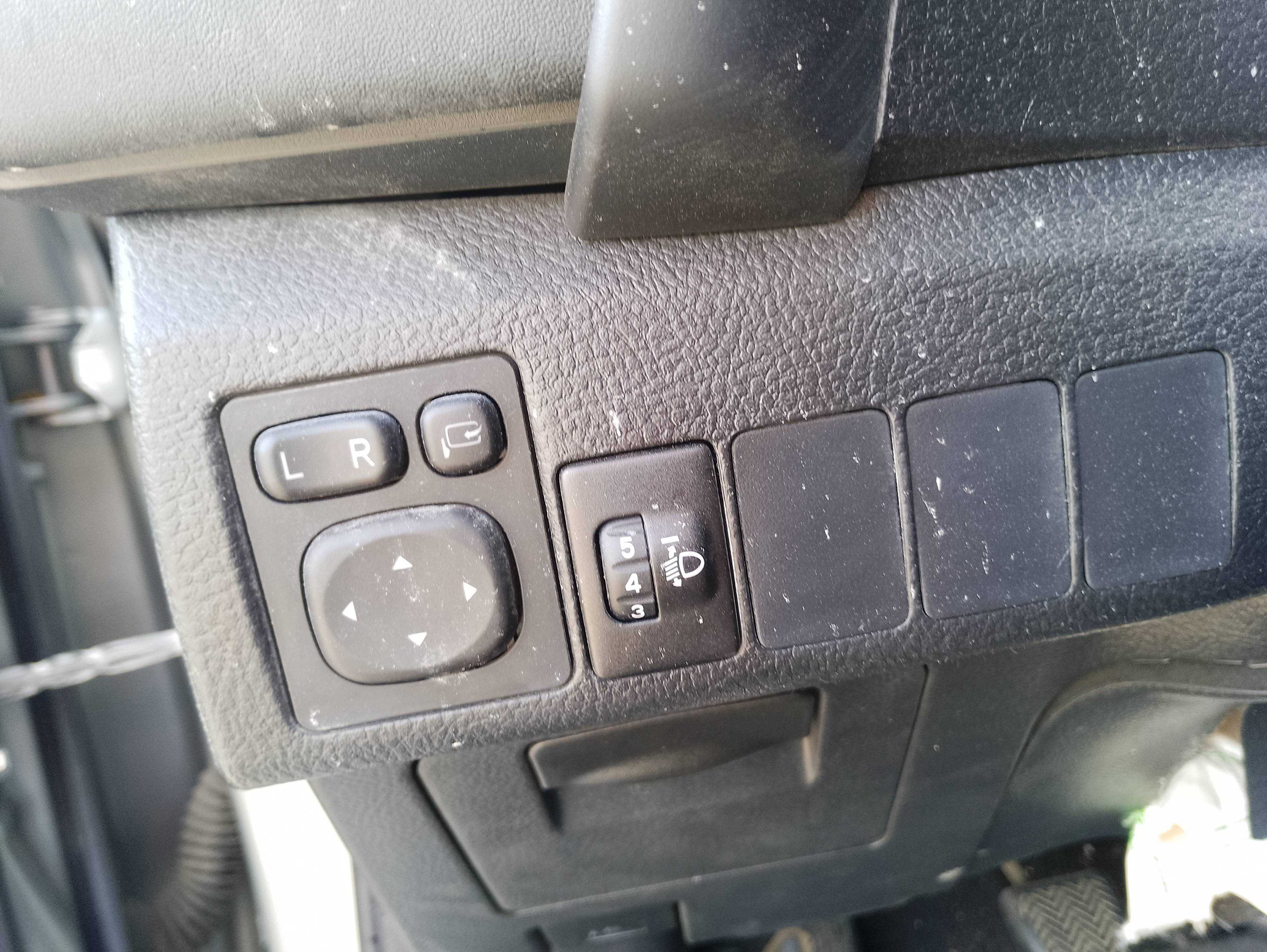 Recambio de mando retrovisor para toyota auris active referencia OEM IAM   