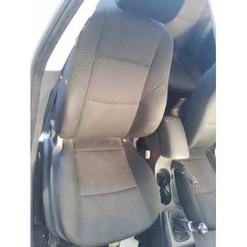 ASIENTO DELANTERO DERECHO 
