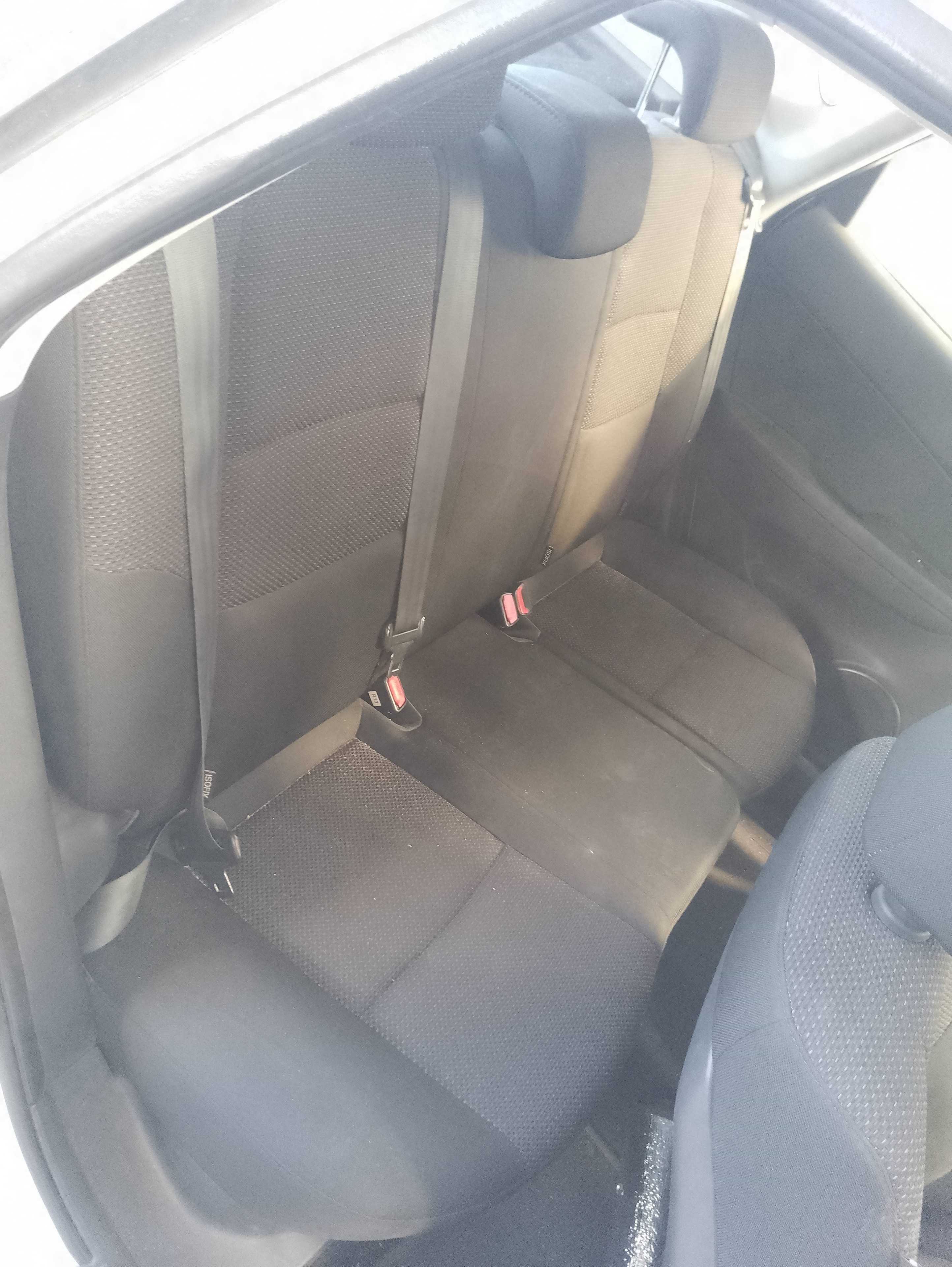 Recambio de asientos traseros para hyundai i30 classic referencia OEM IAM   