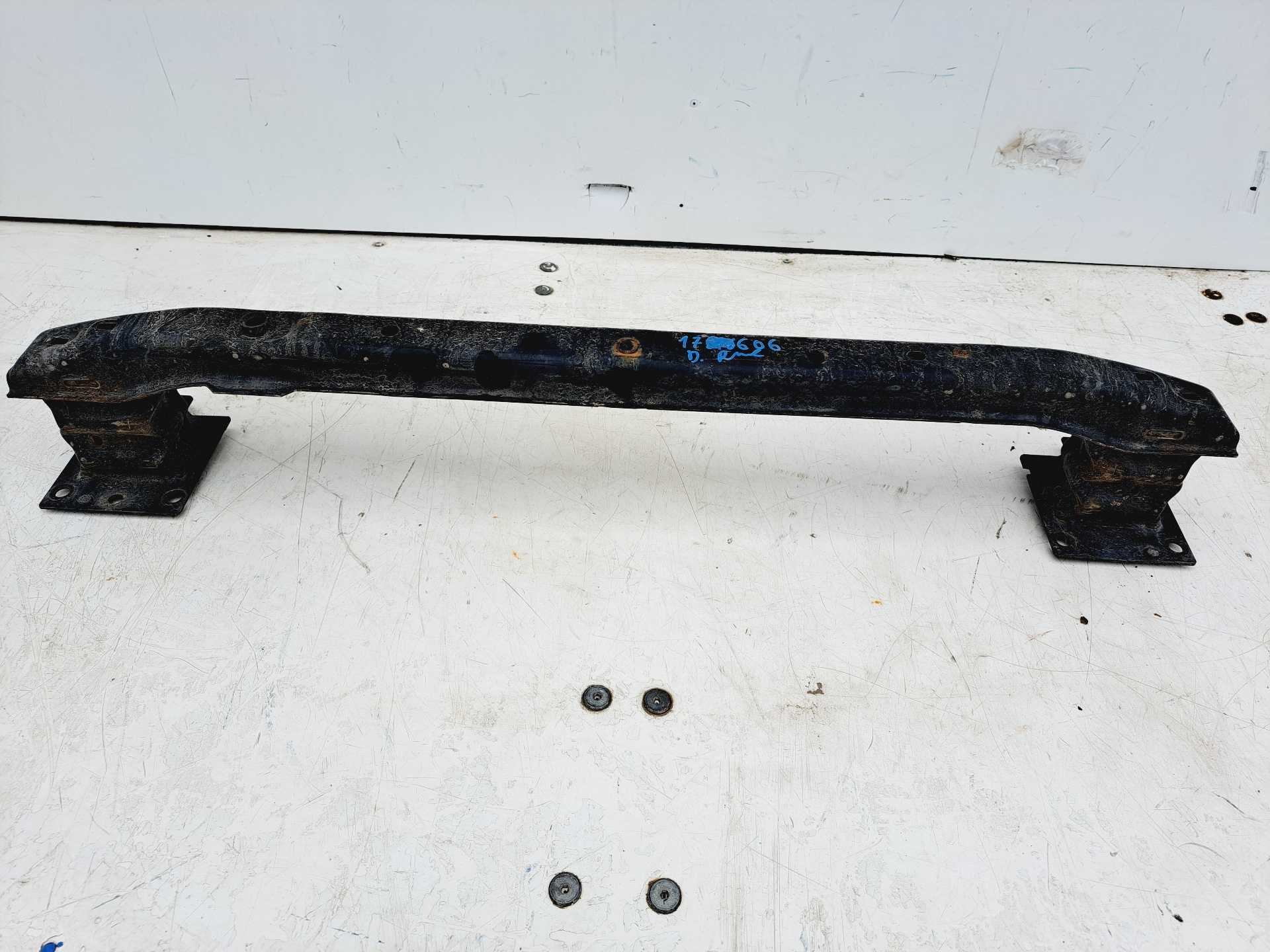 Recambio de refuerzo paragolpes delantero para citroën c2 1.4 hdi referencia OEM IAM   