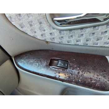 Recambio de mando elevalunas delantero derecho para mazda 626 berlina/coupe (gc) 2.0 diesel referencia OEM IAM   