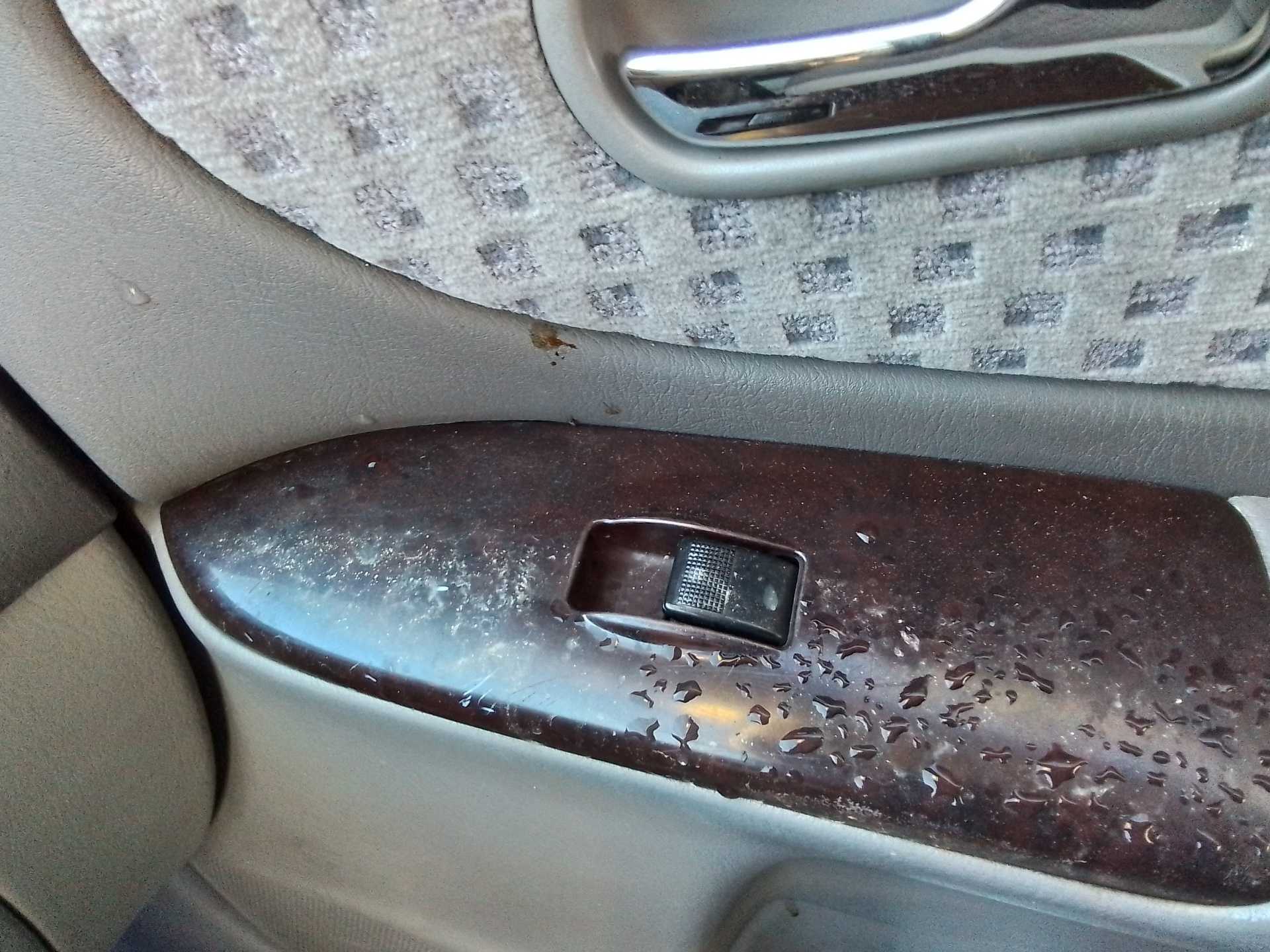 Recambio de mando elevalunas delantero derecho para mazda 626 berlina/coupe (gc) 2.0 diesel referencia OEM IAM   