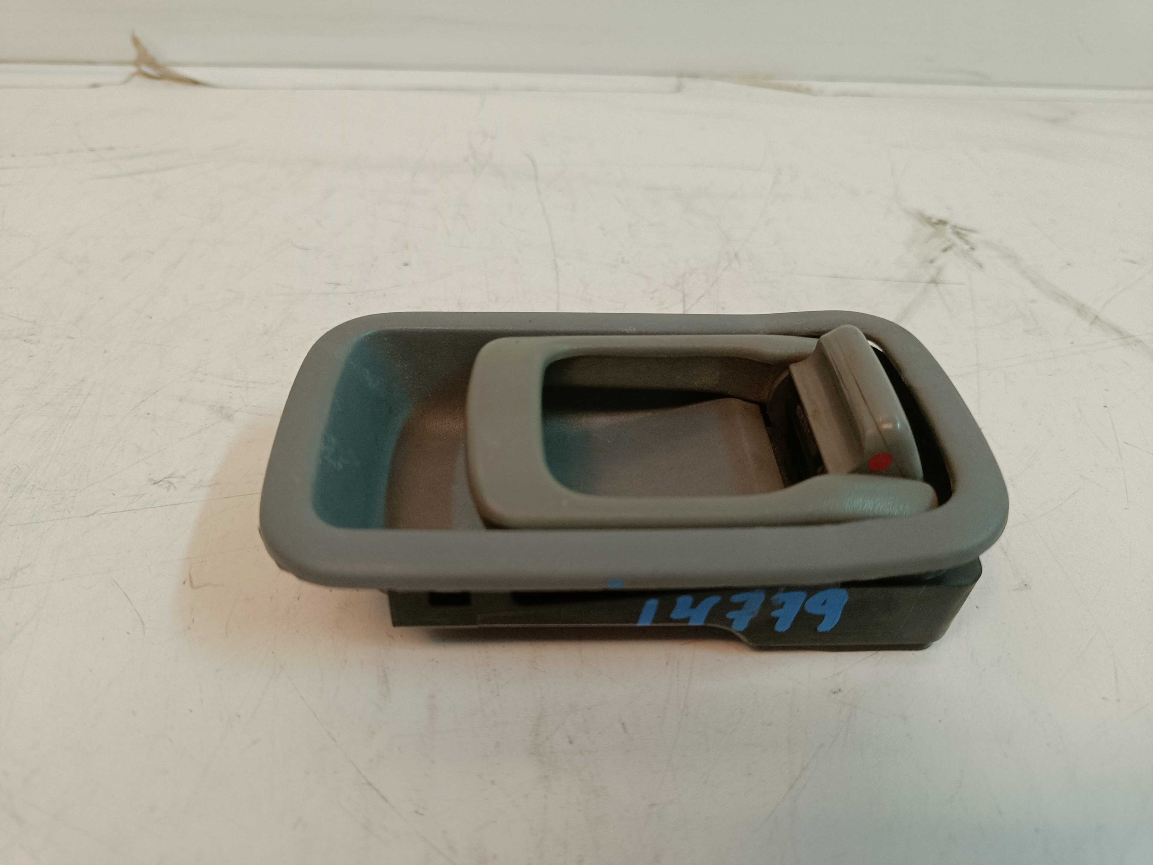 Recambio de maneta interior delantera izquierda para nissan micra (k11) 1.0 16v cat referencia OEM IAM   