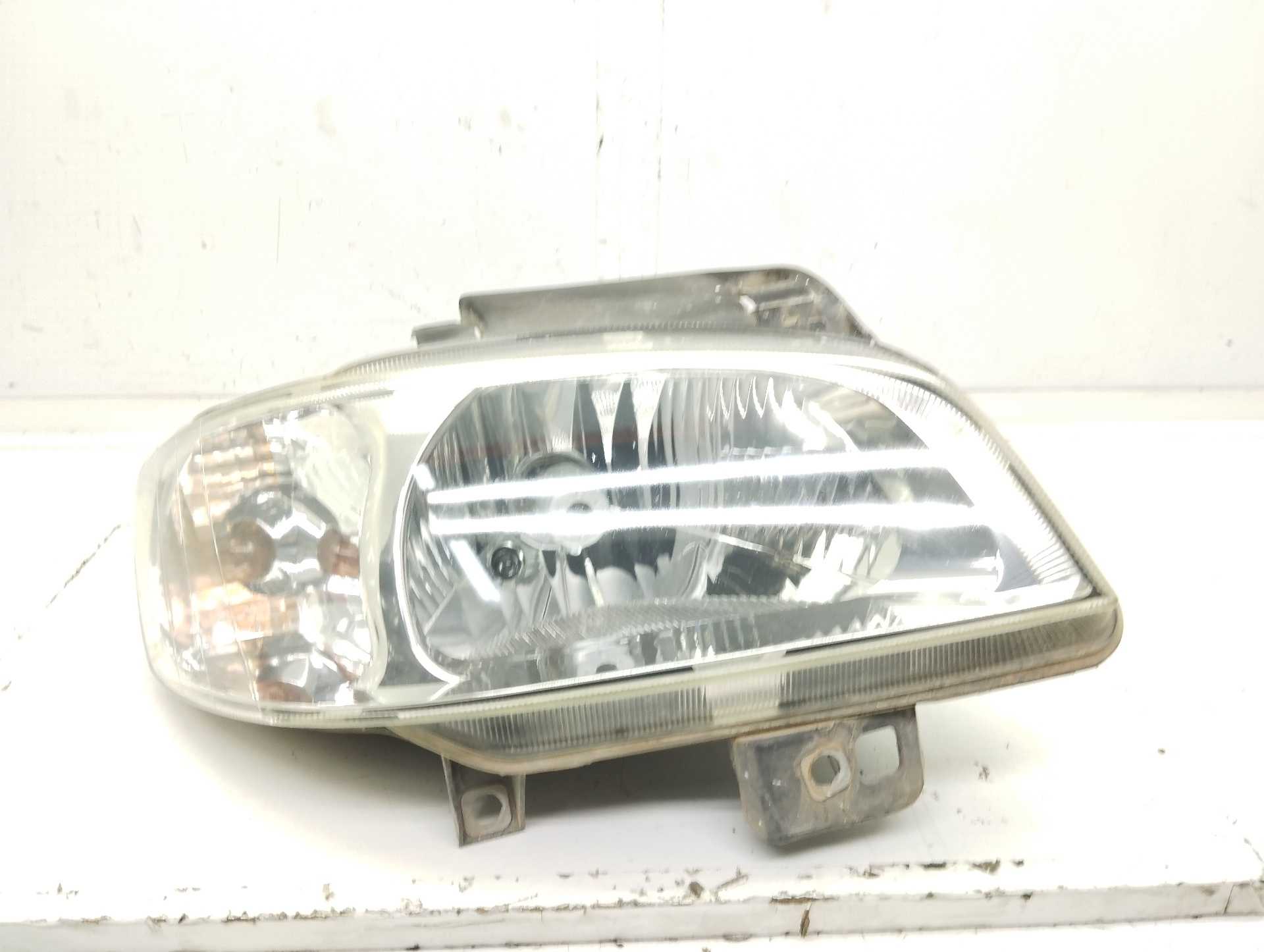 Recambio de faro derecho para seat cordoba berlina (6k2) stella referencia OEM IAM   