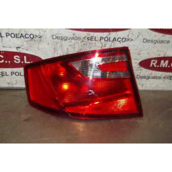 PILOTO TRASERO IZQUIERDO 