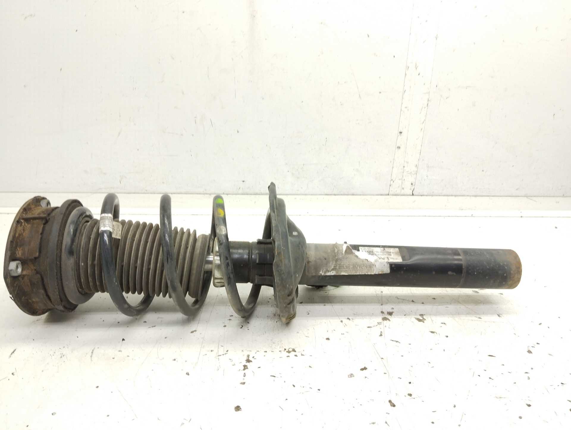 Recambio de amortiguador delantero derecho para seat leon (5f1) i-tech referencia OEM IAM 5Q0413023FM  