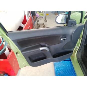 Recambio de guarnecido puerta delantera izquierda para citroën c3 1.1 satisfaction referencia OEM IAM   