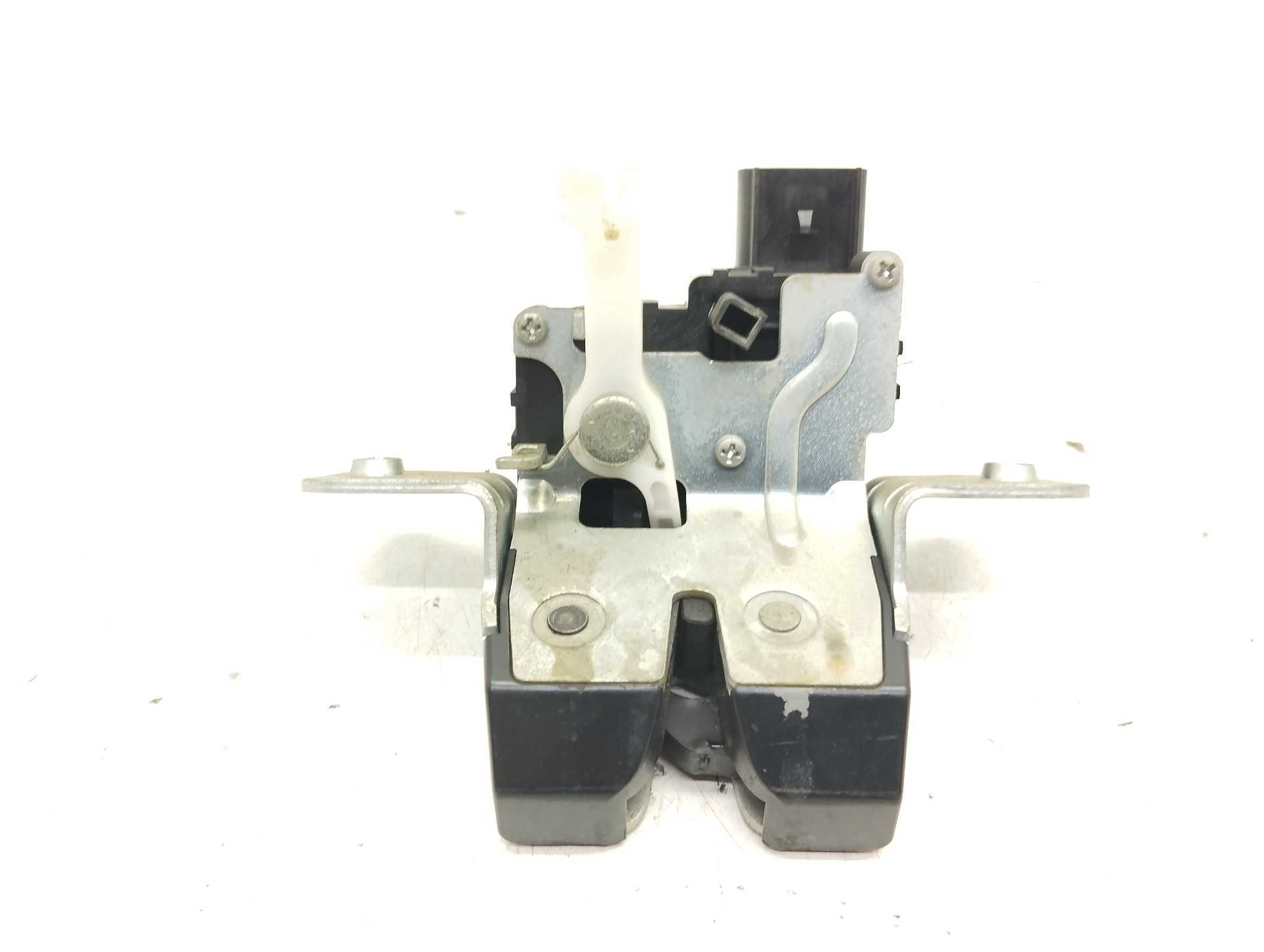 Recambio de cerradura maletero / porton para hyundai tucson 1.6 crdi cat referencia OEM IAM 81230G3000 A045777 