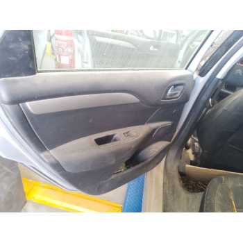GUARNECIDO PUERTA TRASERA IZQUIERDA 