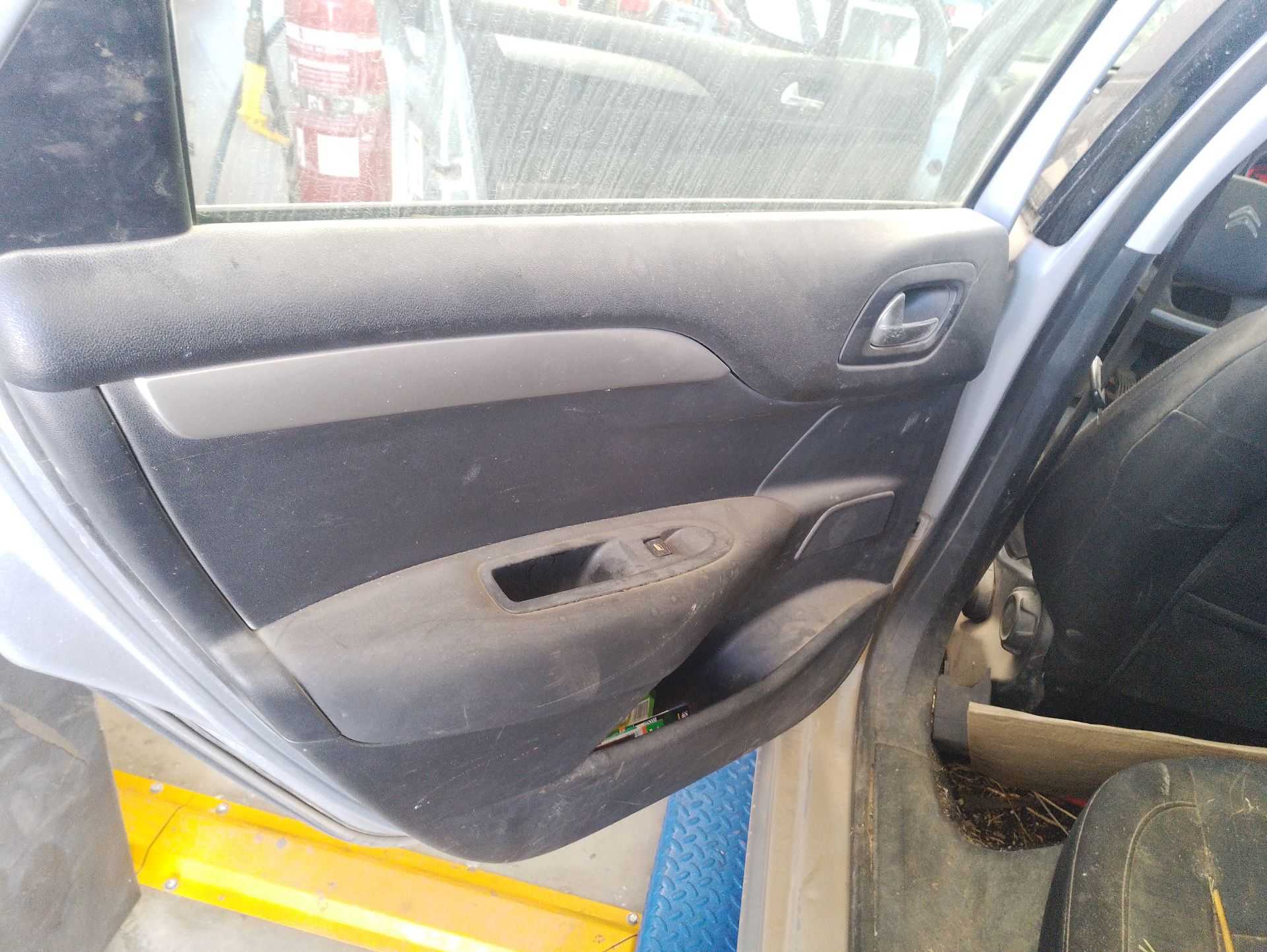 Recambio de guarnecido puerta trasera izquierda para citroën c4 ii (nc_) 1.6 hdi 90 referencia OEM IAM   