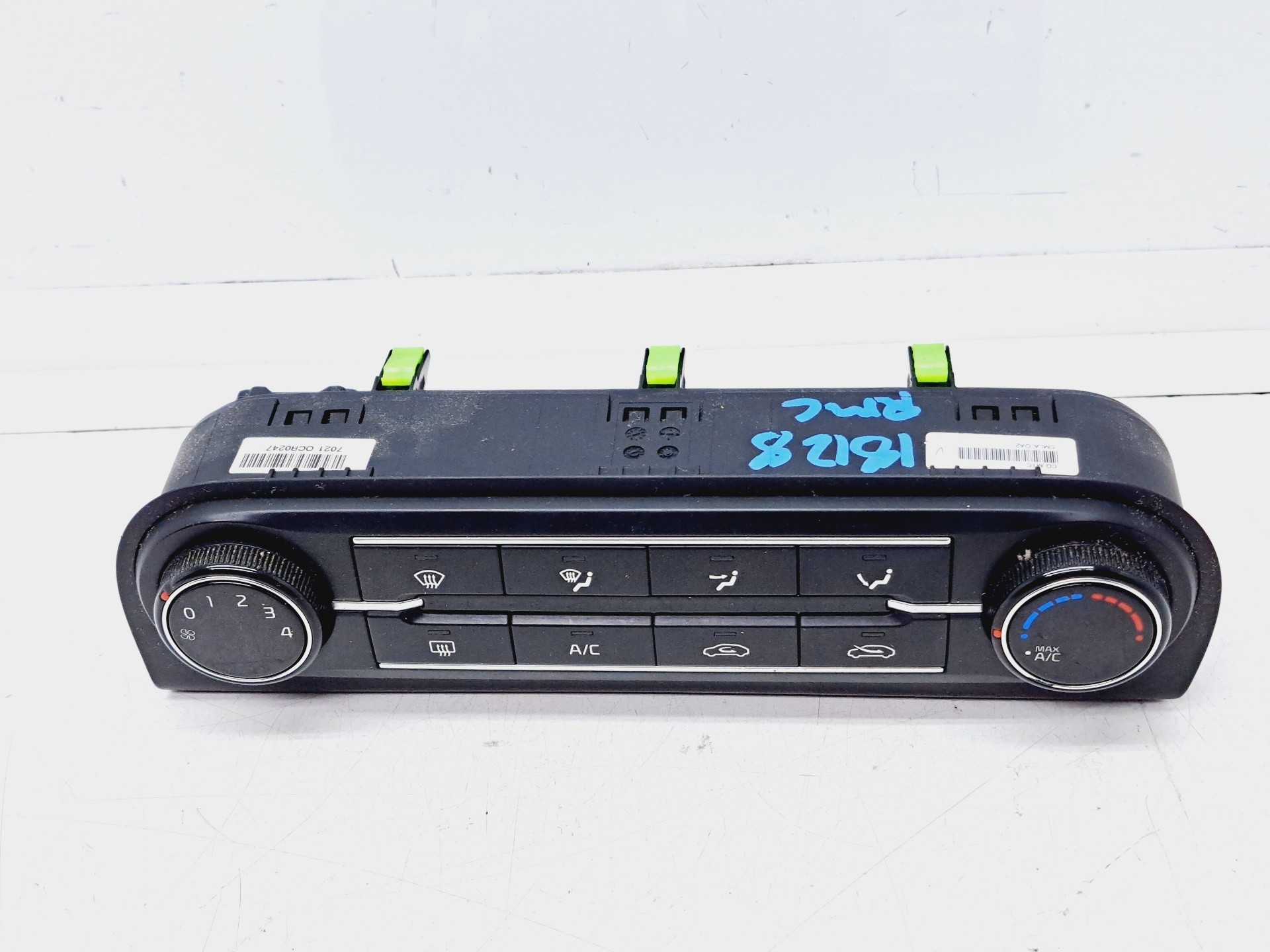 Recambio de mando climatizador para kia ceed business referencia OEM IAM 97250J7021  