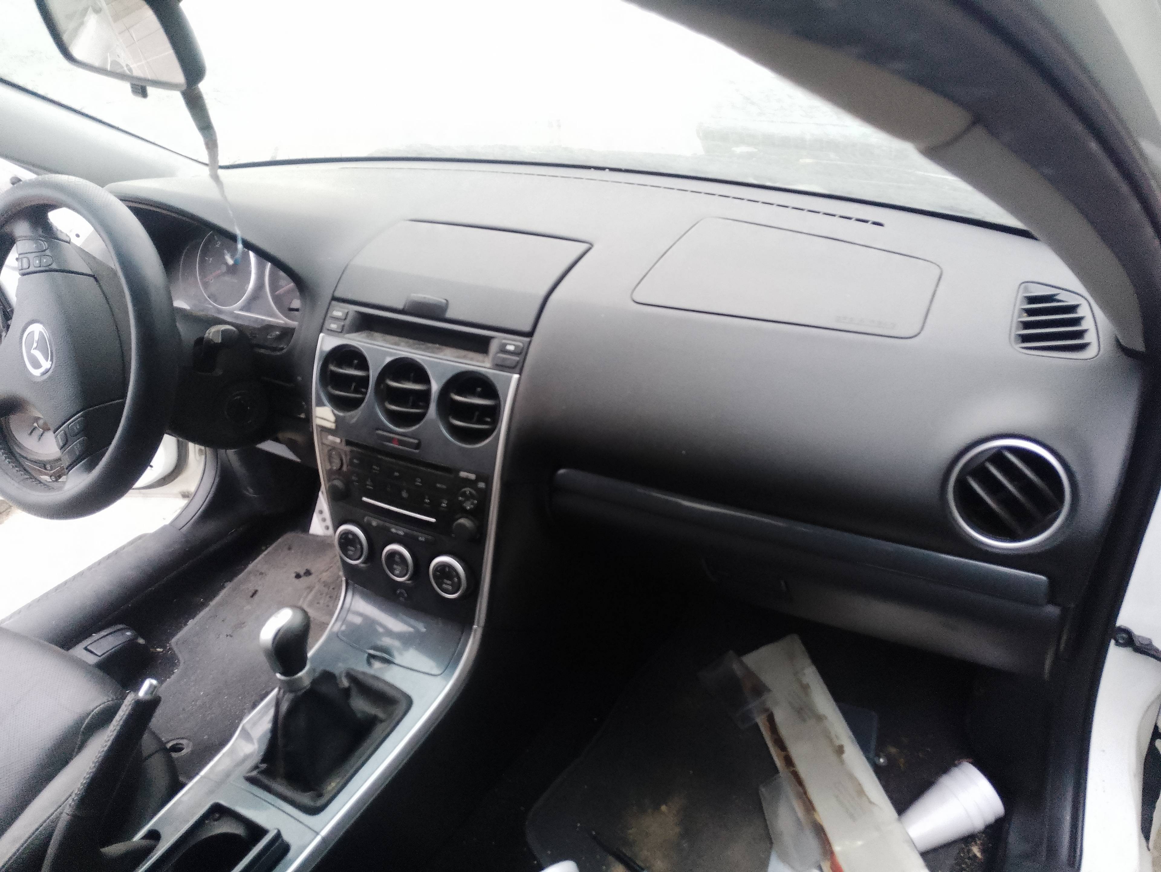 Recambio de salpicadero para mazda 6 berlina (gg) 2.0 crtd 143 active (5-ptas.) referencia OEM IAM   