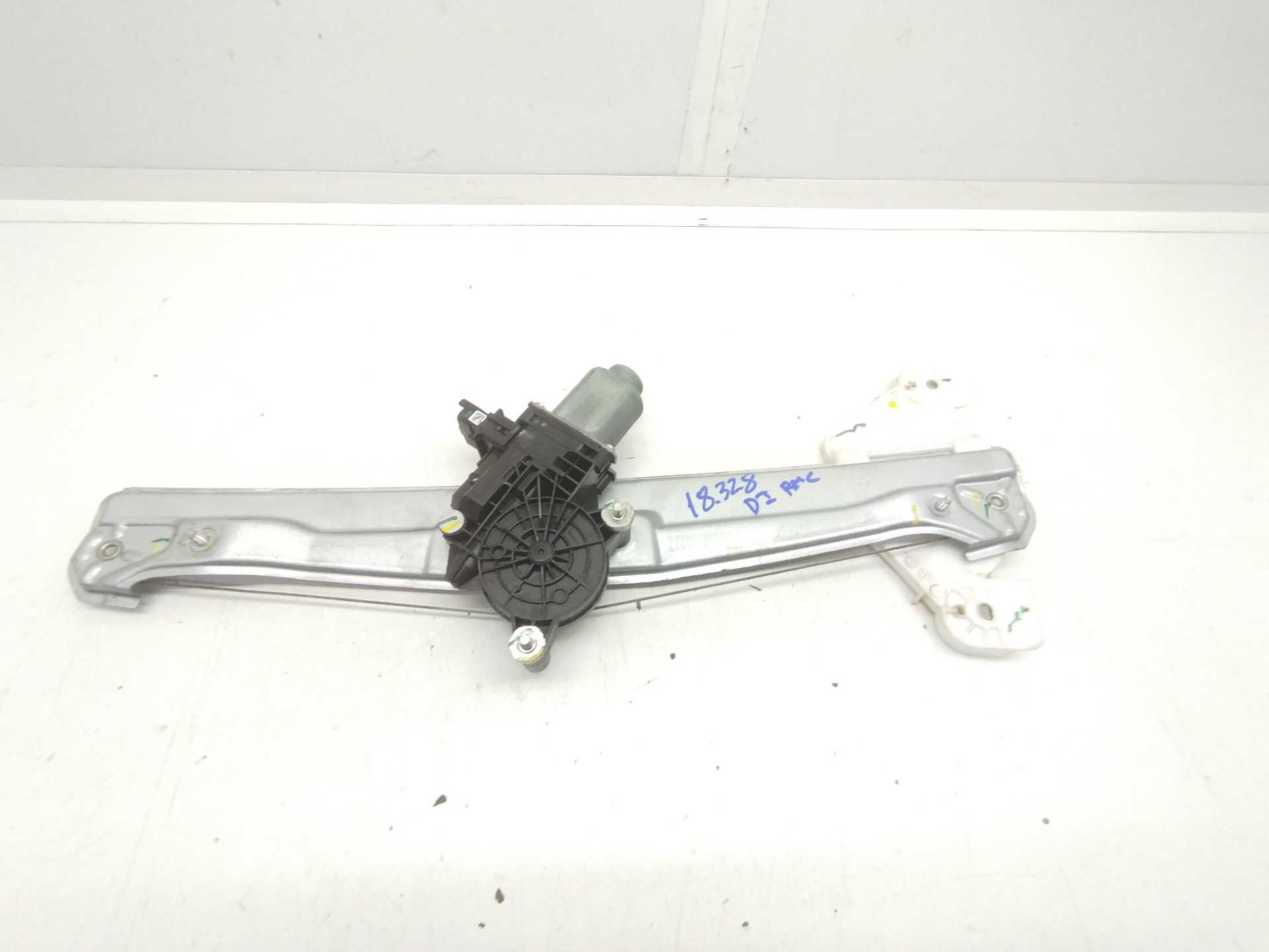 Recambio de elevalunas delantero izquierdo para hyundai tucson 1.6 crdi cat referencia OEM IAM BA020K0020  