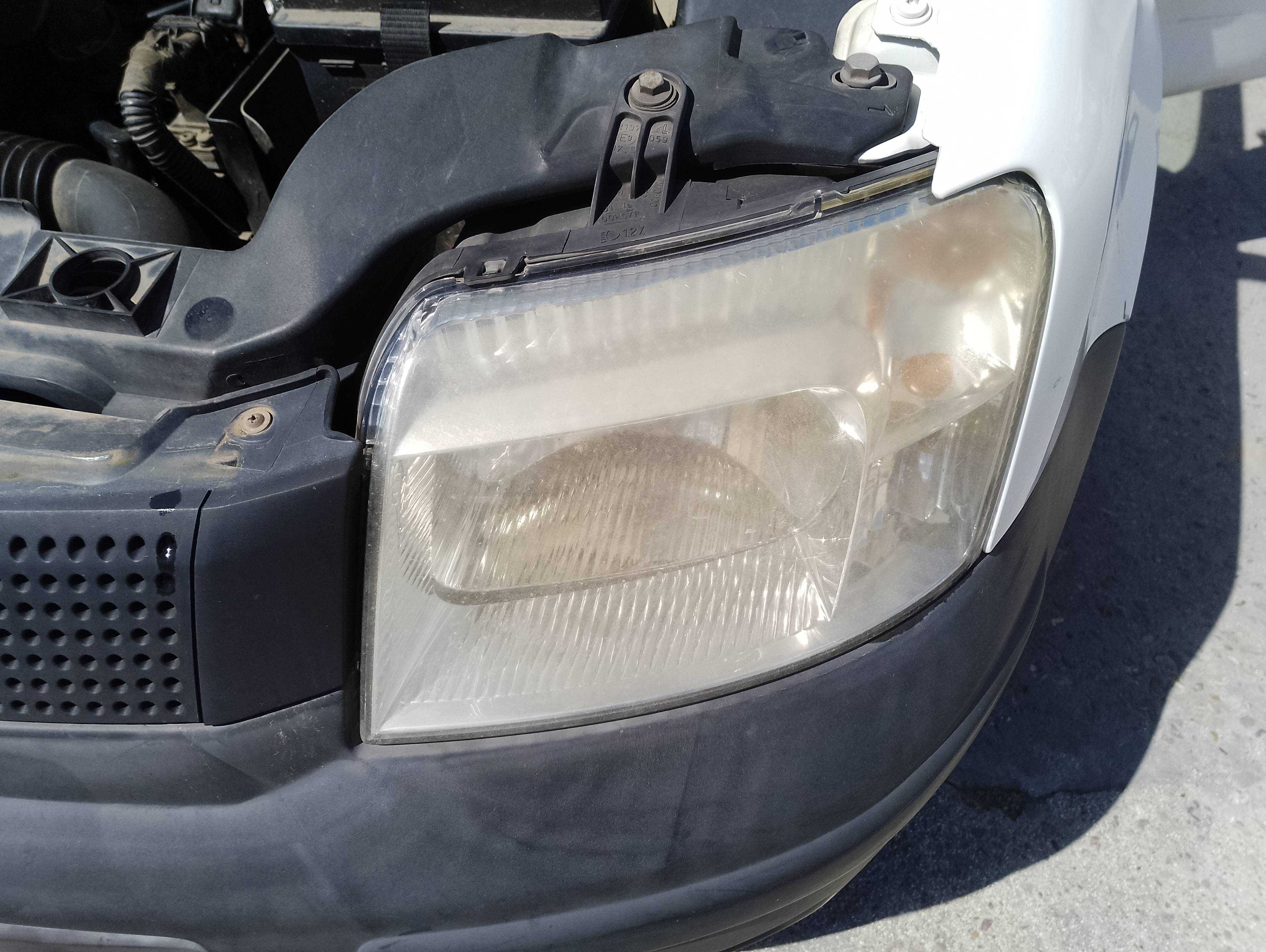 Recambio de faro izquierdo para fiat panda (169) 1.1 8v referencia OEM IAM   