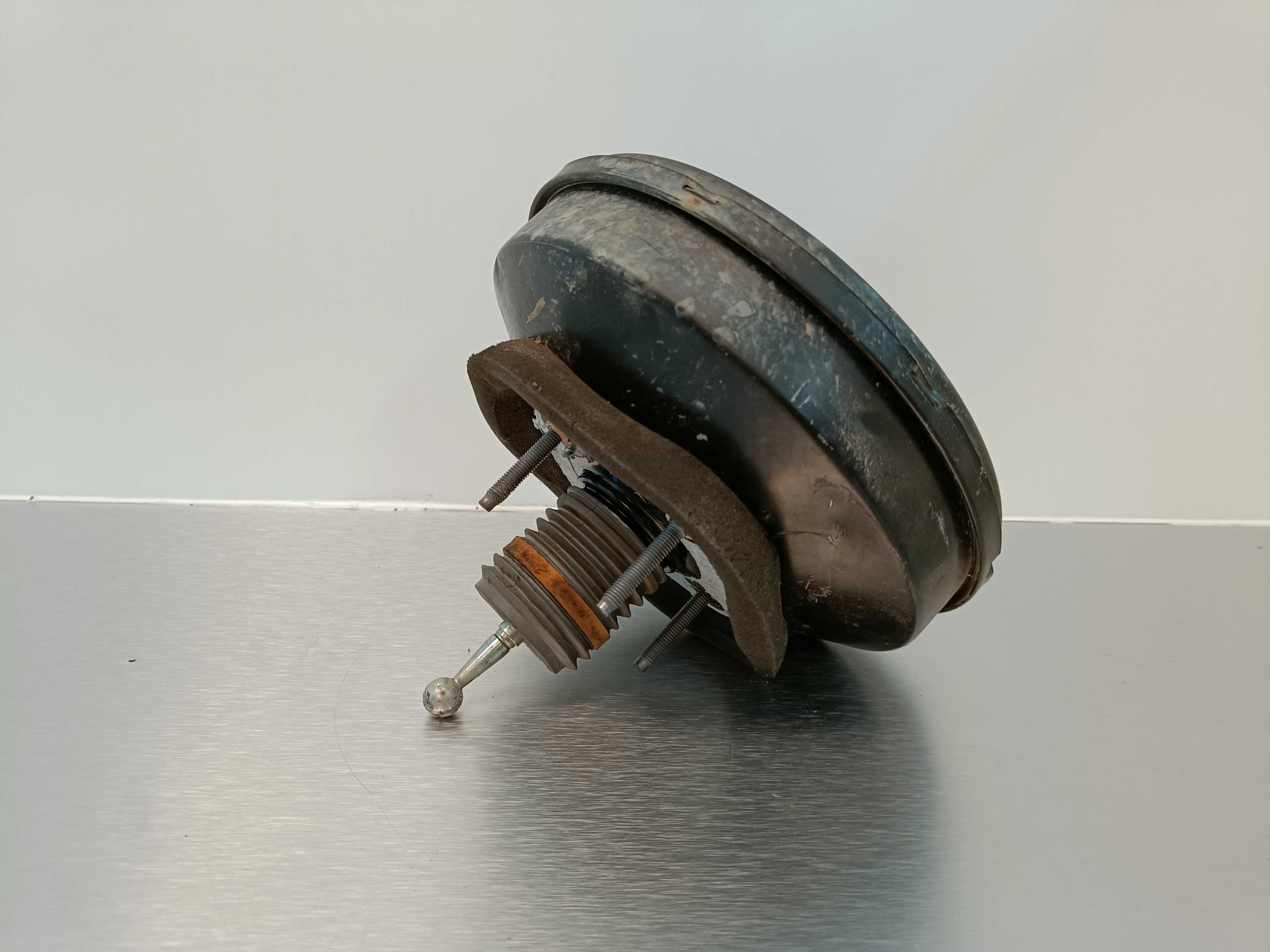 Recambio de servofreno para peugeot 207 x-line referencia OEM IAM 88ML750005260  