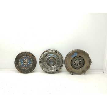 KIT EMBRAGUE 232002M710 