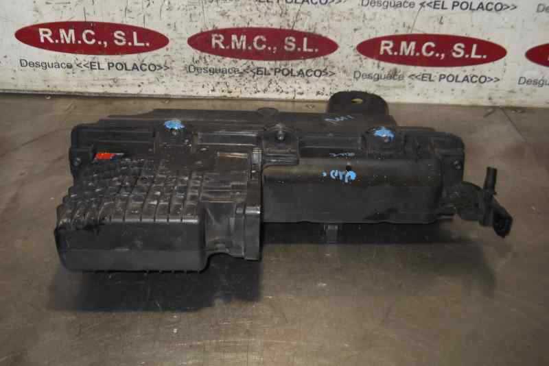 Recambio de caja filtro aire para dacia duster 1.5 dci diesel cat referencia OEM IAM 8200977779  