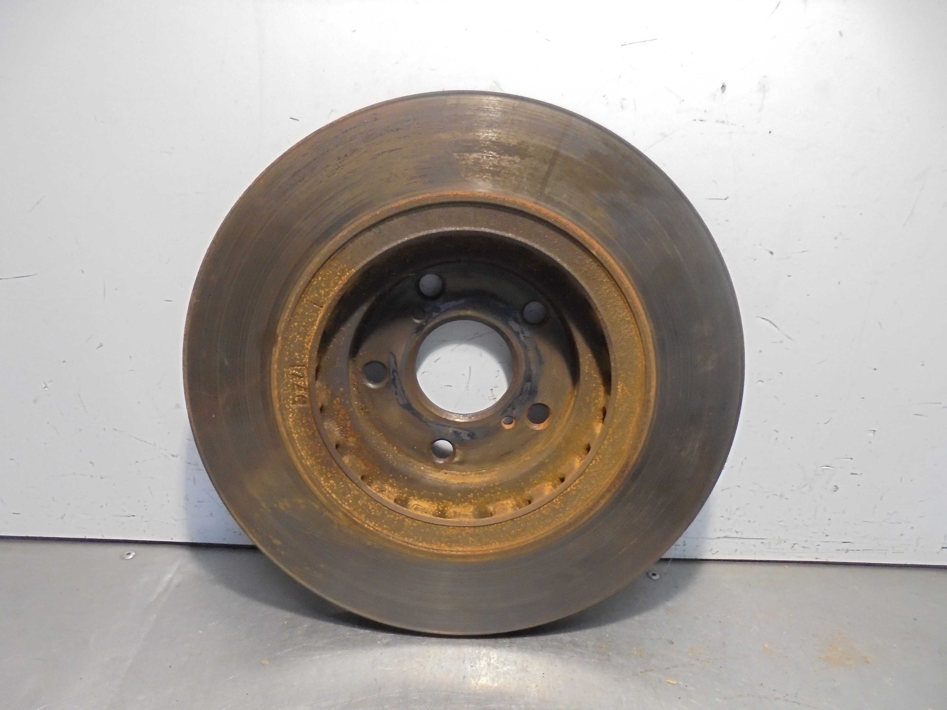 Recambio de disco freno delantero izquierdo para toyota rav 4 advance hybrid referencia OEM IAM   