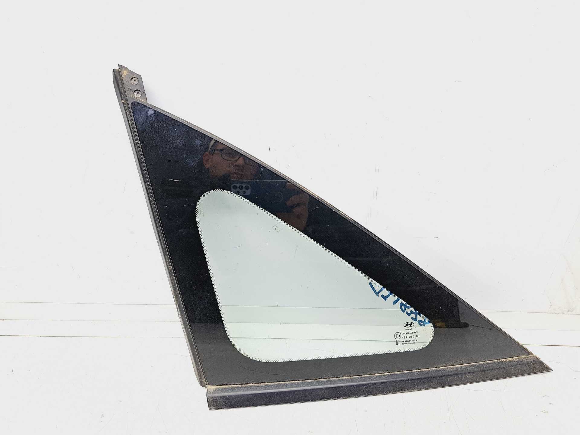 Recambio de luna custodia trasera izquierda para hyundai tucson 1.6 crdi cat referencia OEM IAM 87810N70  