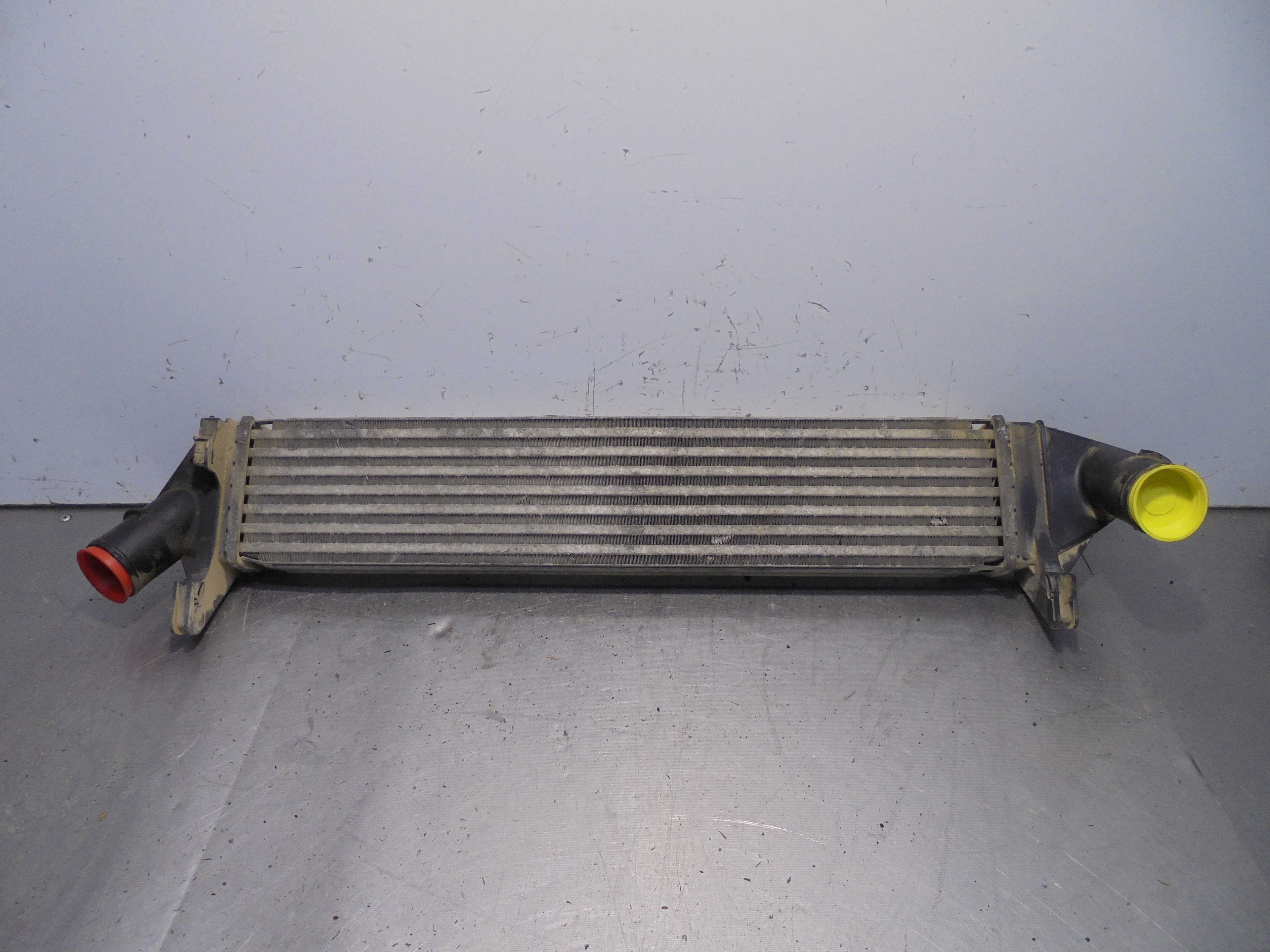 Recambio de intercooler para dacia duster 1.5 dci diesel cat referencia OEM IAM 8200409045  
