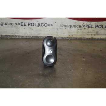 MANDO ELEVALUNAS DELANTERO DERECHO 