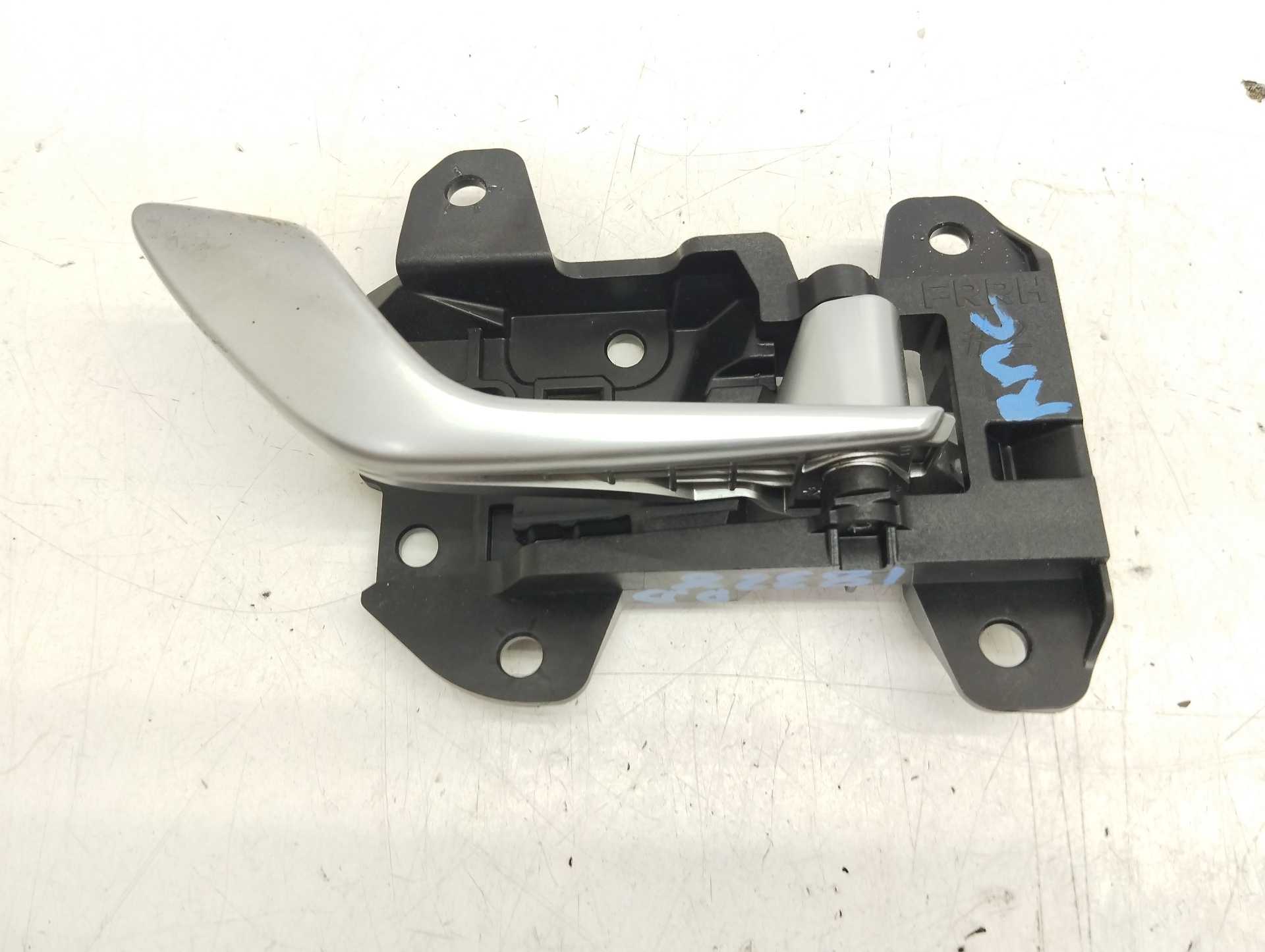 Recambio de maneta interior delantera derecha para hyundai tucson 1.6 crdi cat referencia OEM IAM 83623N7000  