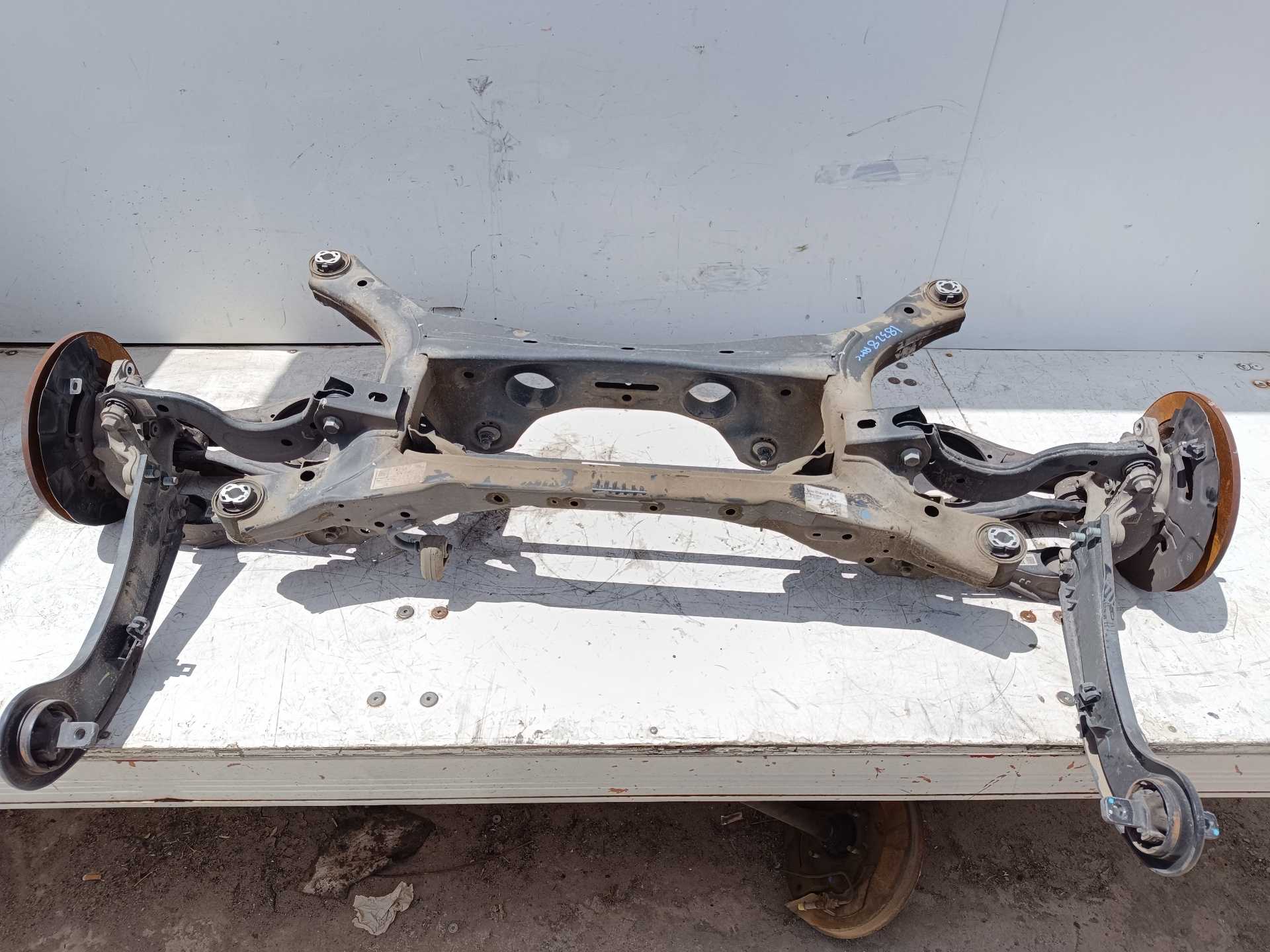 Recambio de puente trasero para hyundai tucson 1.6 crdi cat referencia OEM IAM   