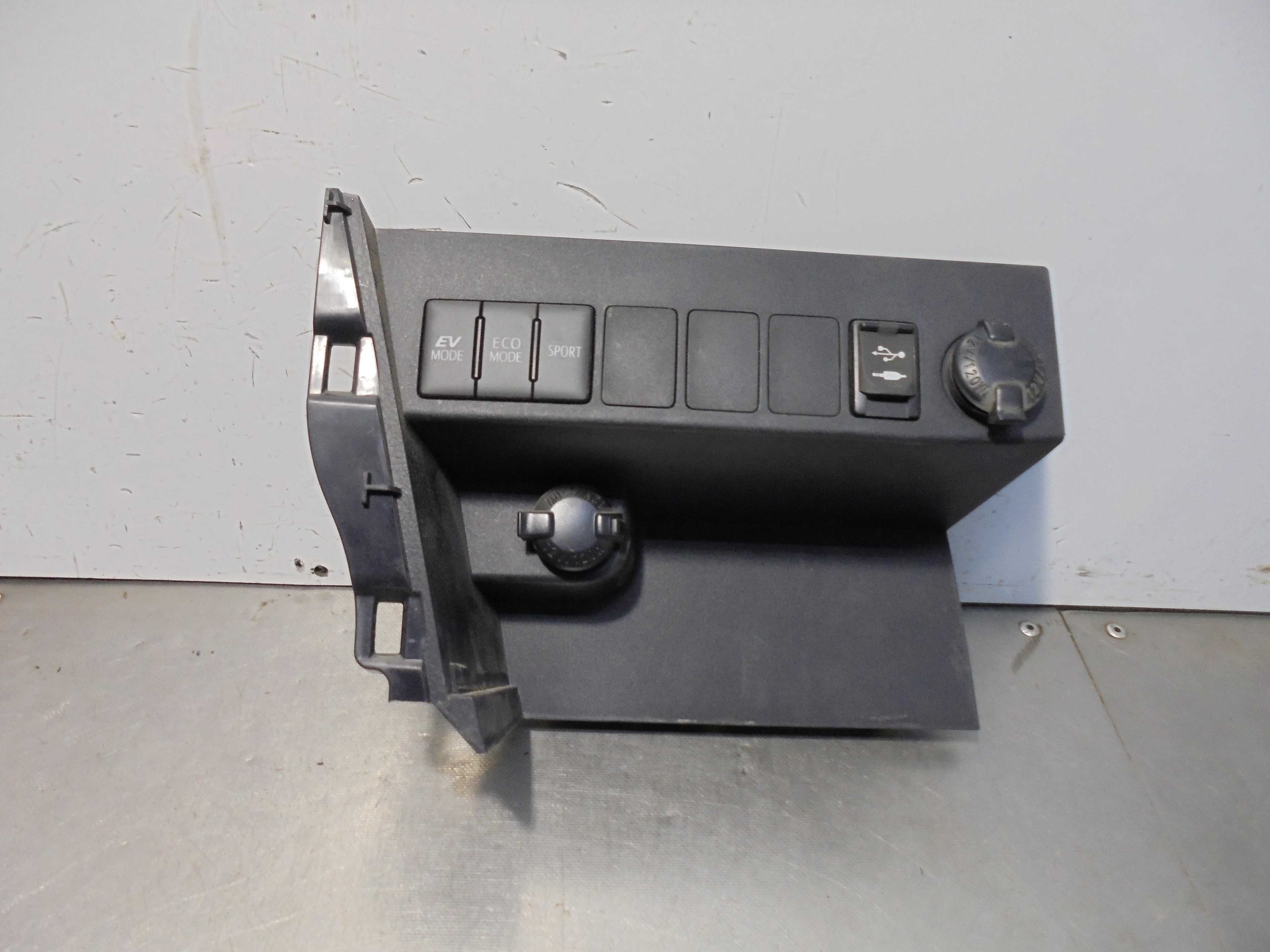 Recambio de mando multifuncion para toyota rav 4 advance hybrid referencia OEM IAM 5543342070C0  