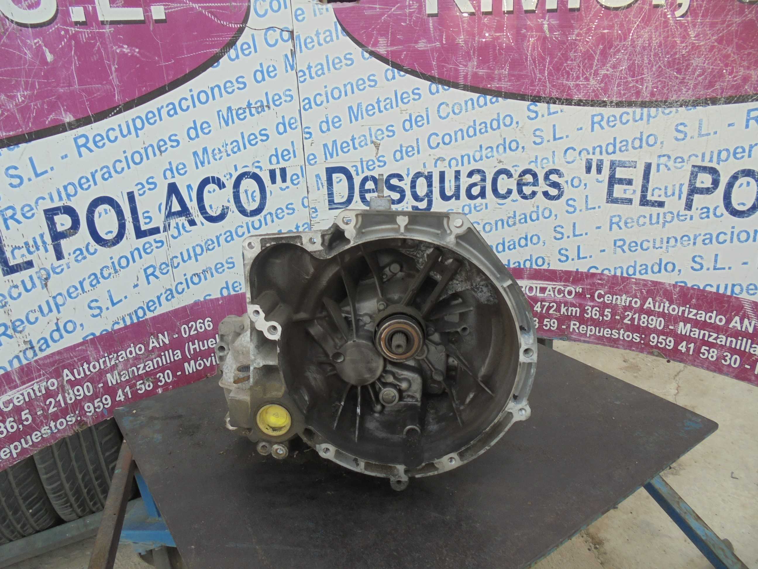 Recambio de caja cambios para ford fiesta (cbk) ambiente referencia OEM IAM 2N1R7002ED  