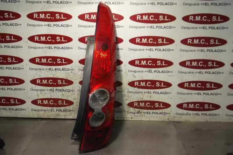 Recambio de piloto trasero derecho para ford fiesta (cbk) ambiente referencia OEM IAM   