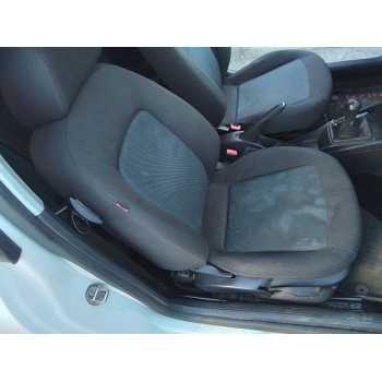 ASIENTO DELANTERO DERECHO 