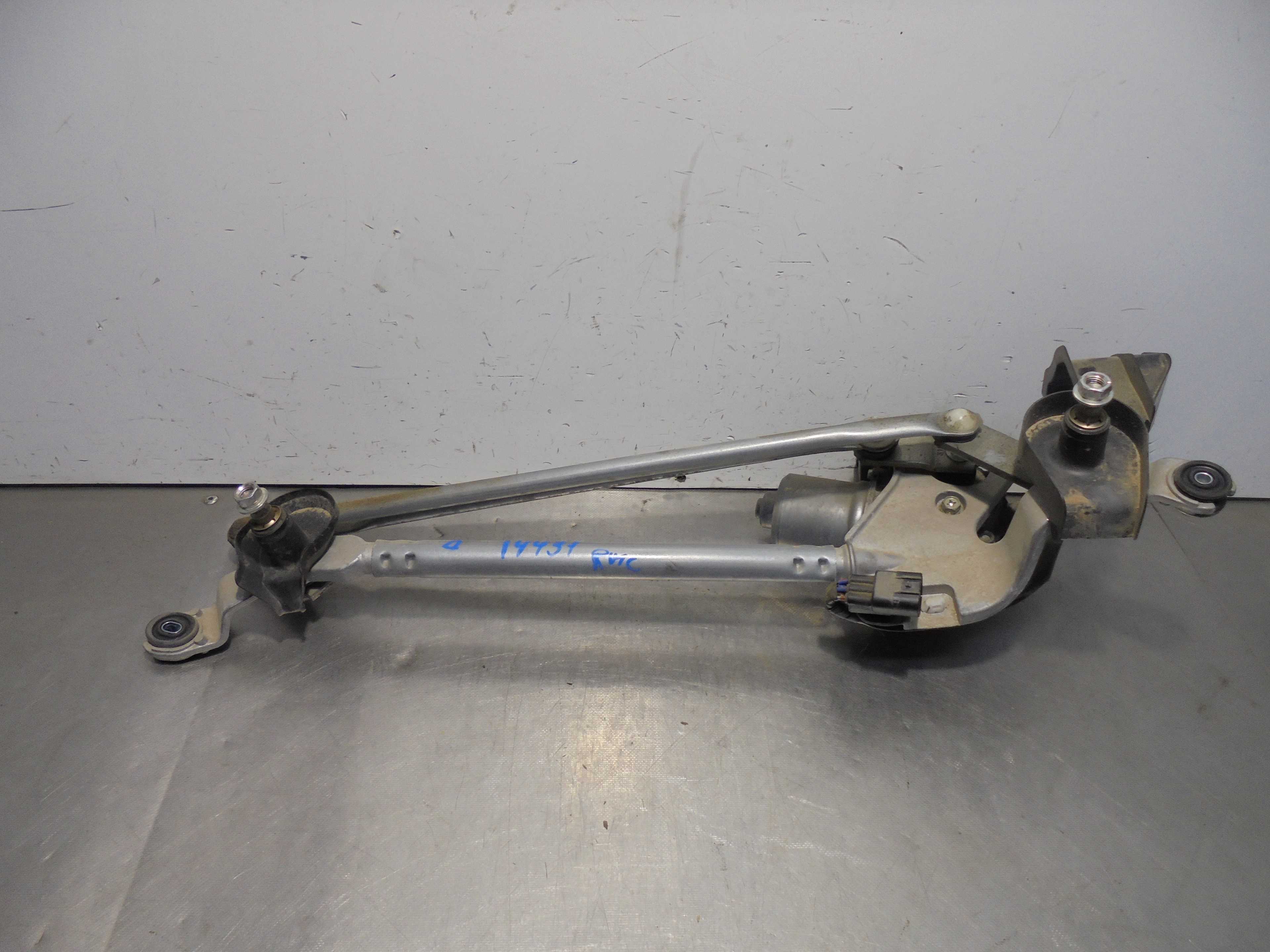 Recambio de motor limpia delantero para toyota rav 4 advance hybrid referencia OEM IAM 8511042190  