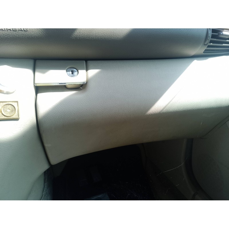 Recambio de guantera para mercedes-benz clase c (w203) berlina 200 cdi (203.004) referencia OEM IAM   