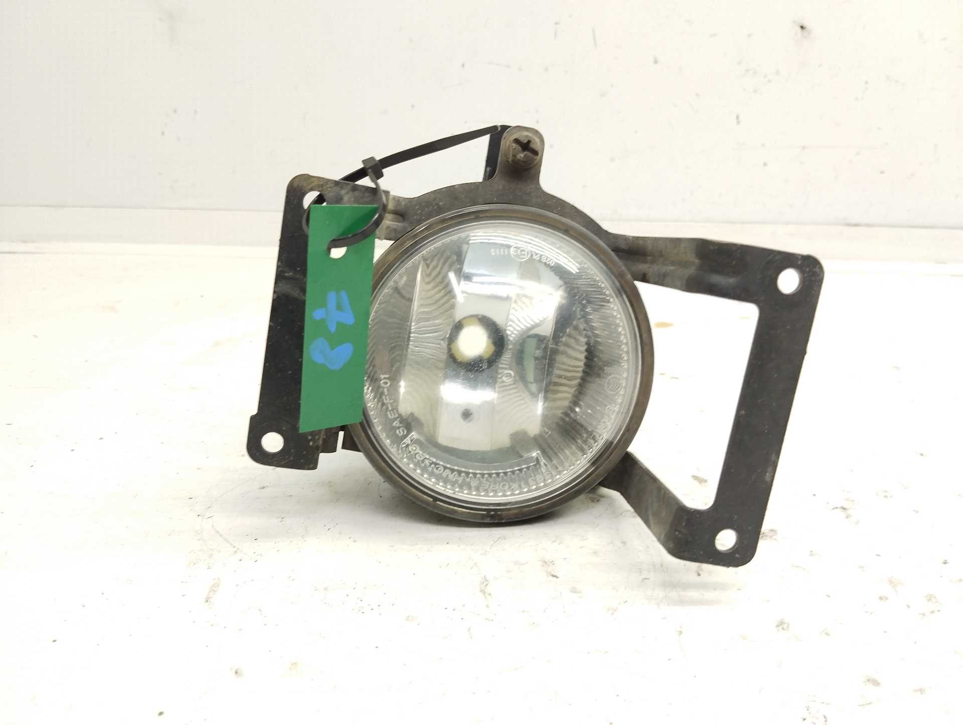 Recambio de faro antiniebla izquierdo para hyundai tucson (jm) 2.0 crdi comfort referencia OEM IAM 1011503  