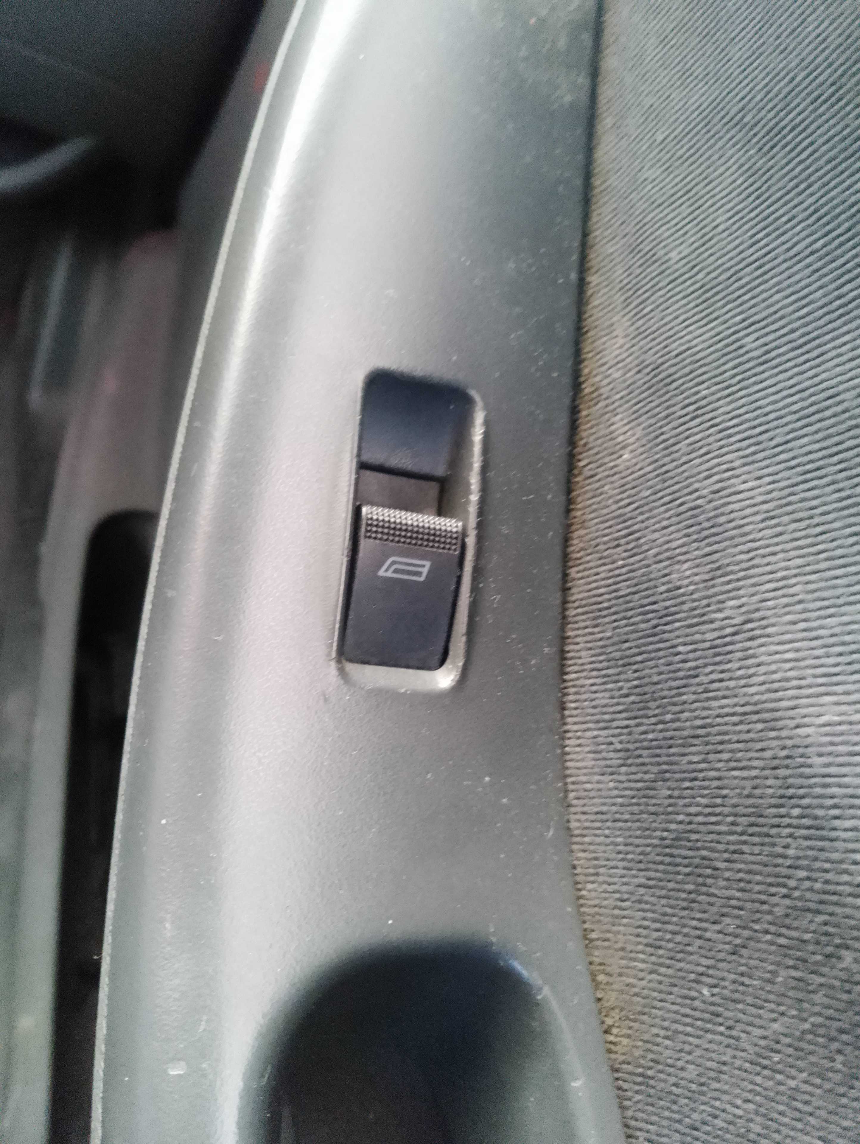 Recambio de mando elevalunas delantero derecho para audi a3 (8l) 1.8 ambiente referencia OEM IAM   
