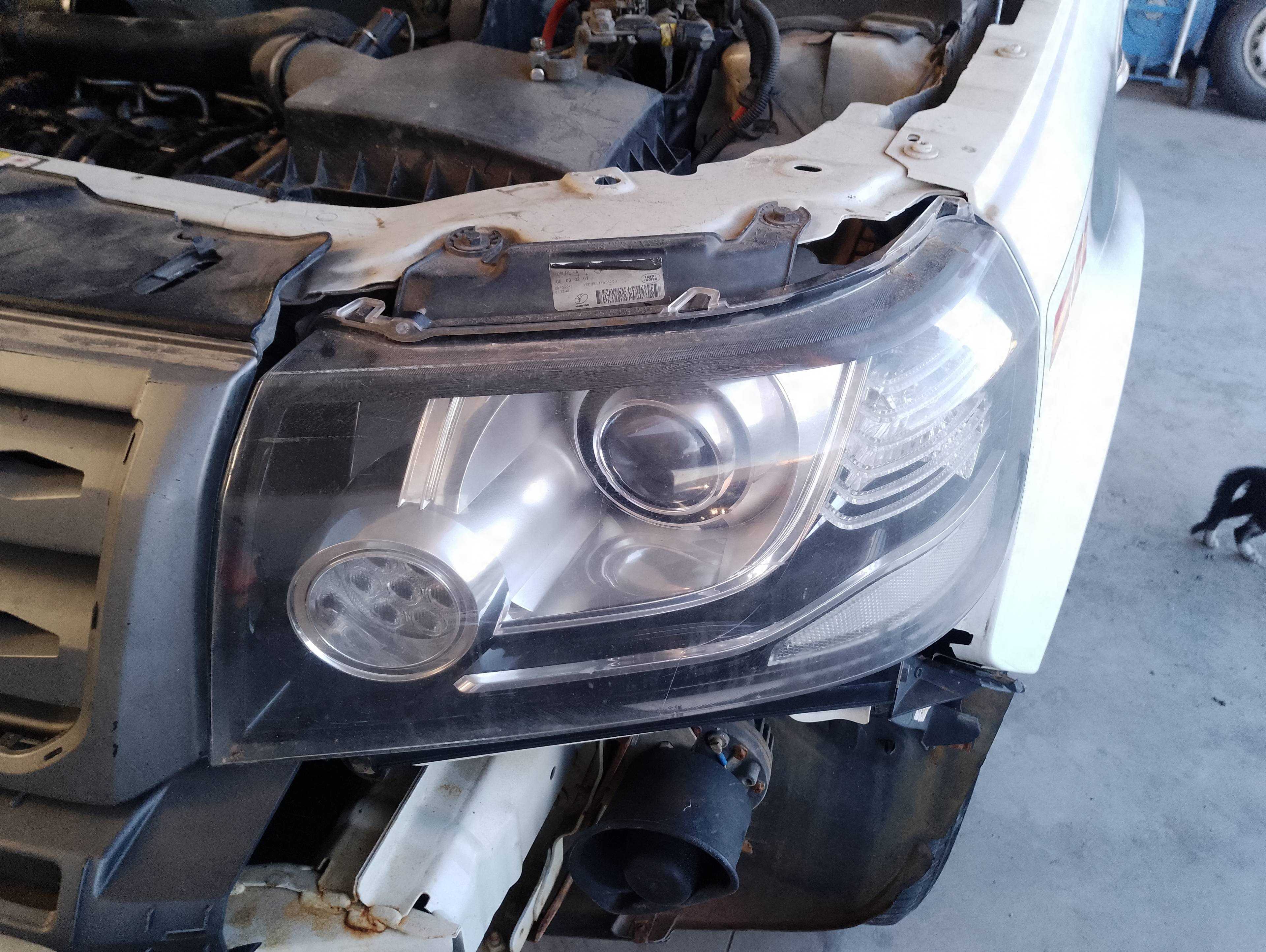 Recambio de faro izquierdo para land rover freelander (lr2) td4 e referencia OEM IAM   