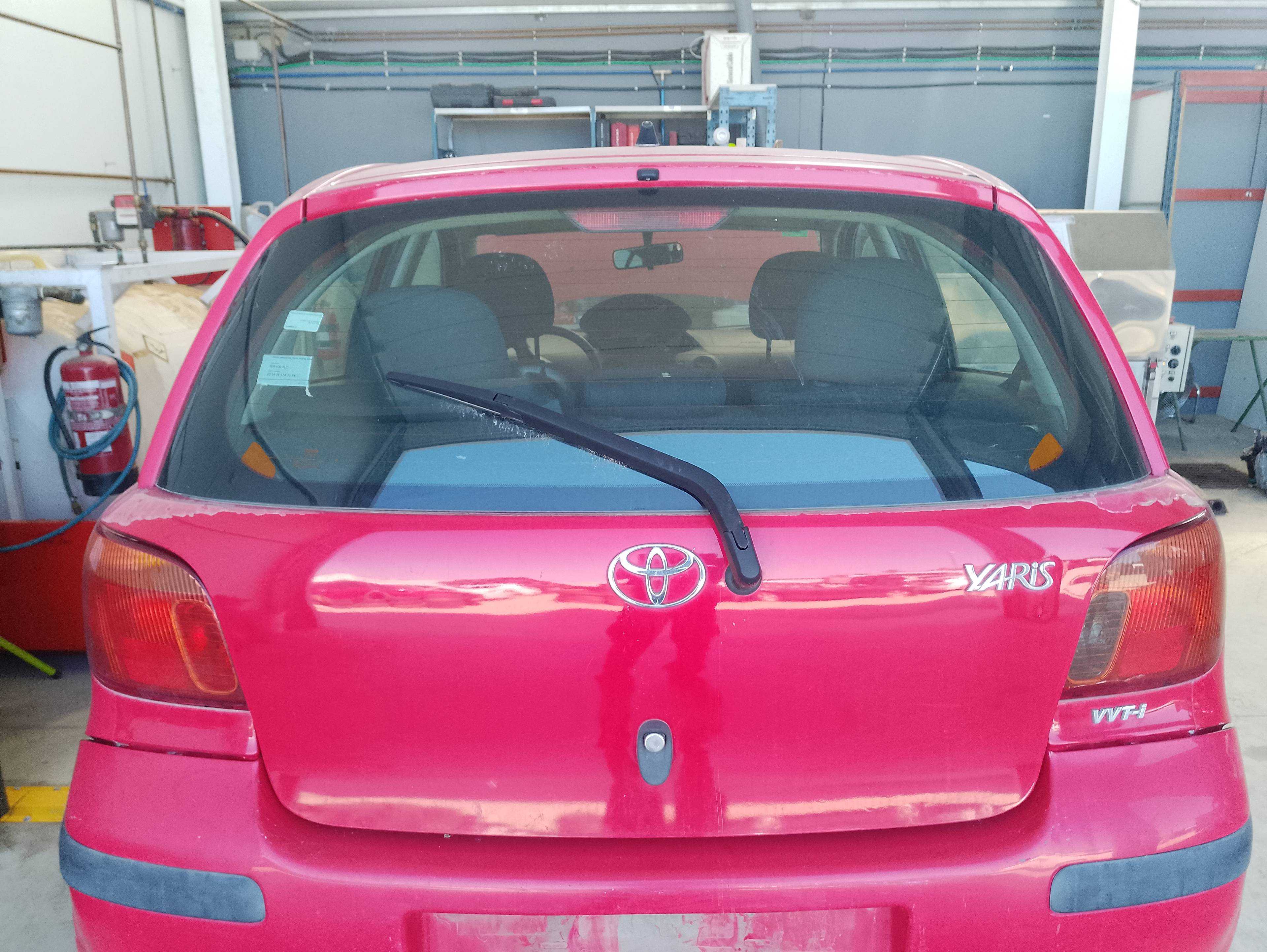 Recambio de porton trasero para toyota yaris (ksp9/scp9/nlp9) básico referencia OEM IAM   