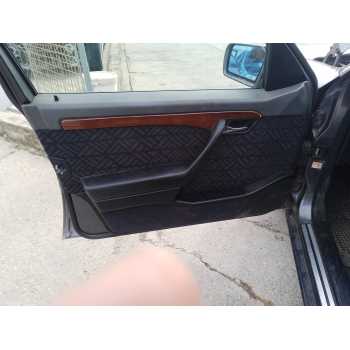 GUARNECIDO PUERTA DELANTERA IZQUIERDA 