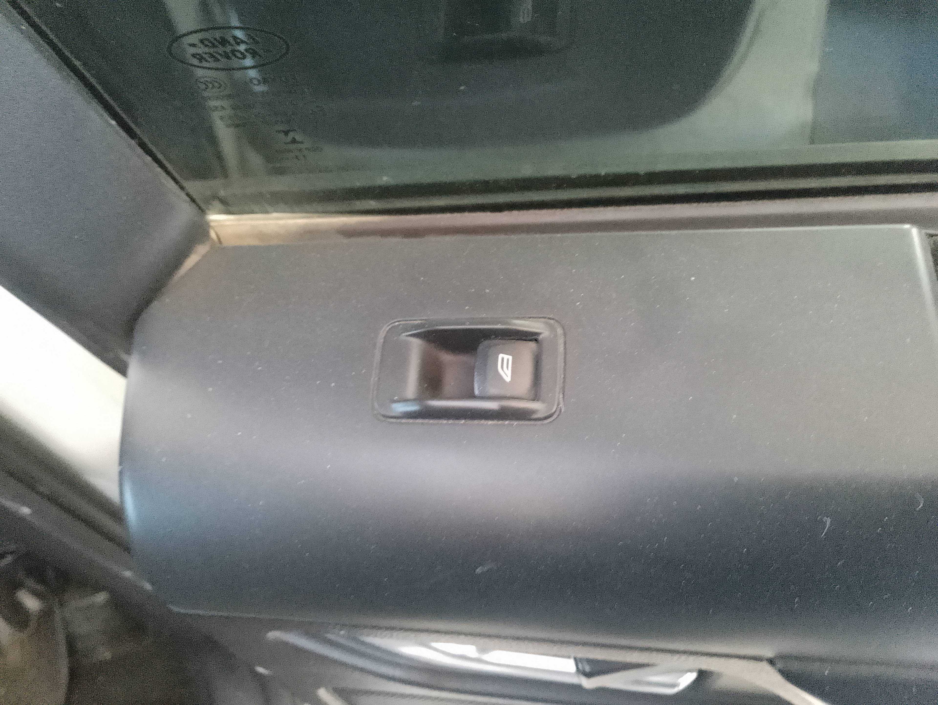 Recambio de mando elevalunas trasero derecho para land rover freelander (lr2) td4 e referencia OEM IAM   
