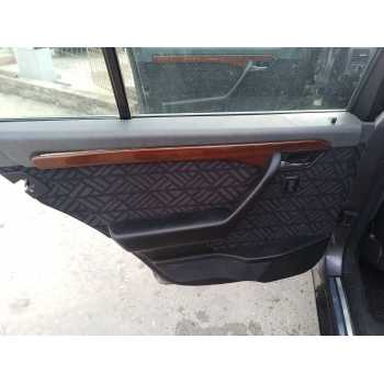 GUARNECIDO PUERTA TRASERA IZQUIERDA 