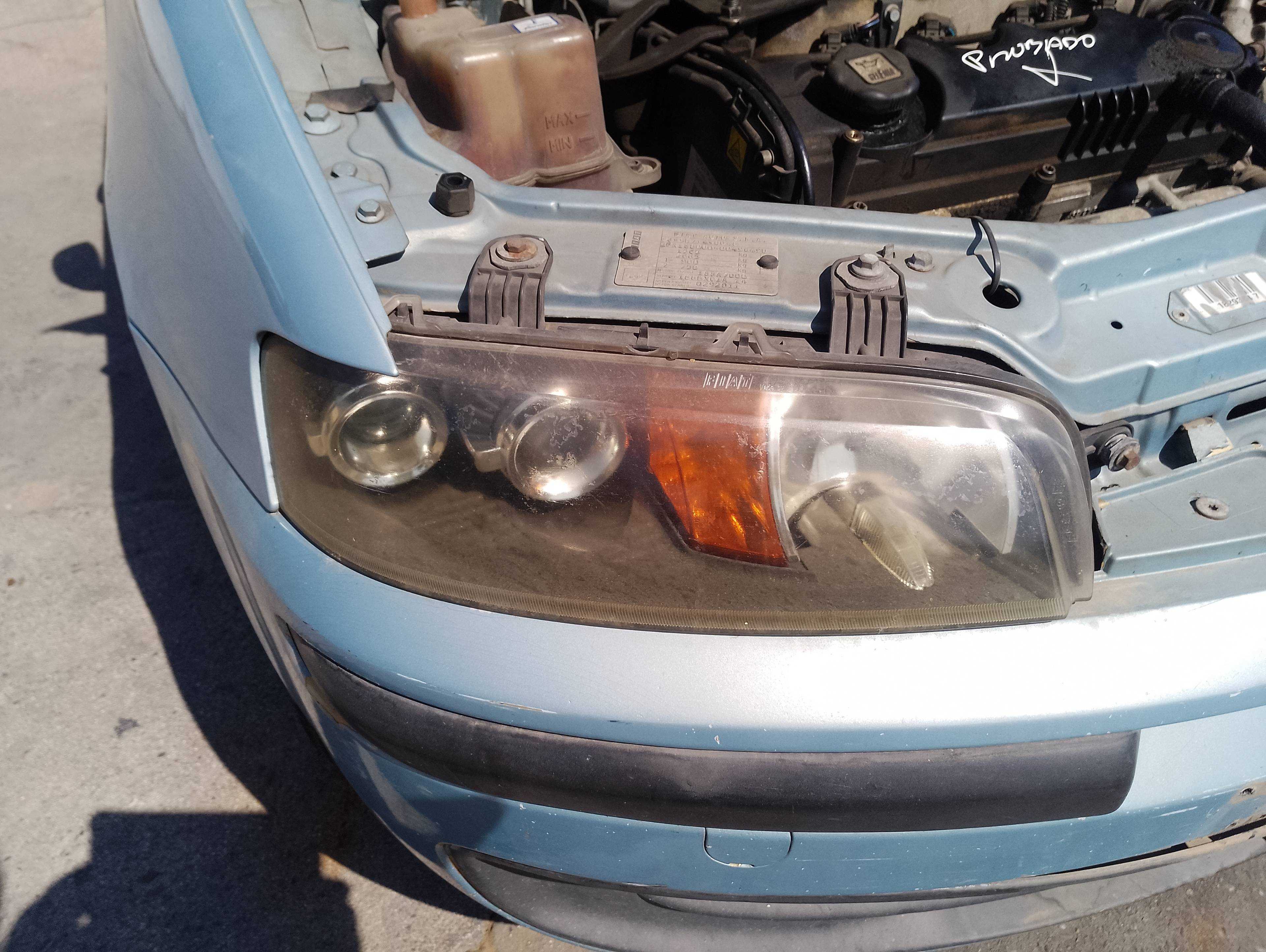 Recambio de faro derecho para fiat punto berlina (188) 1.9 jtd 85 dynamic referencia OEM IAM   