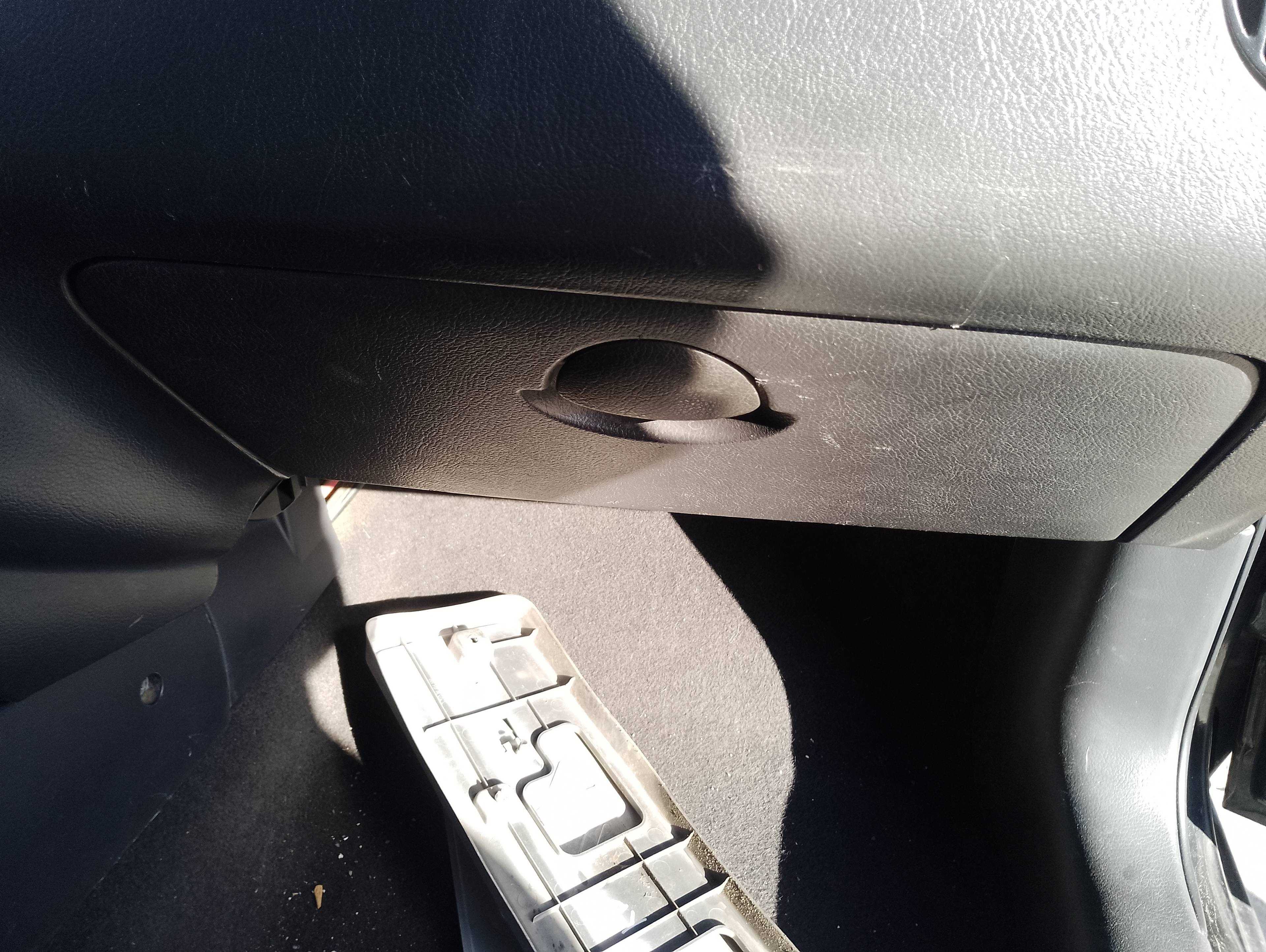 Recambio de guantera para chevrolet kalos 1.2 s (d/a) referencia OEM IAM   