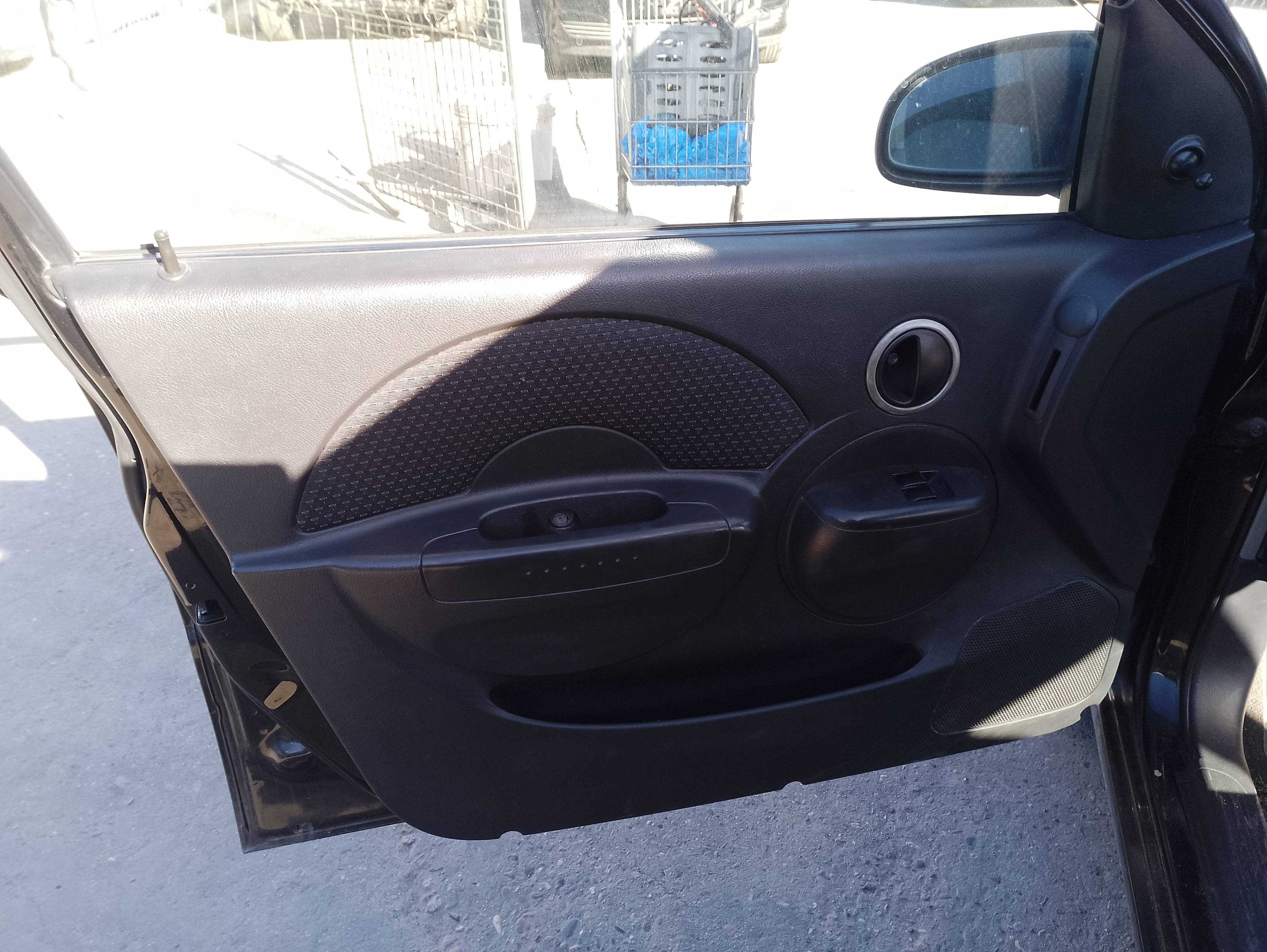 Recambio de guarnecido puerta delantera izquierda para chevrolet kalos 1.2 s (d/a) referencia OEM IAM   