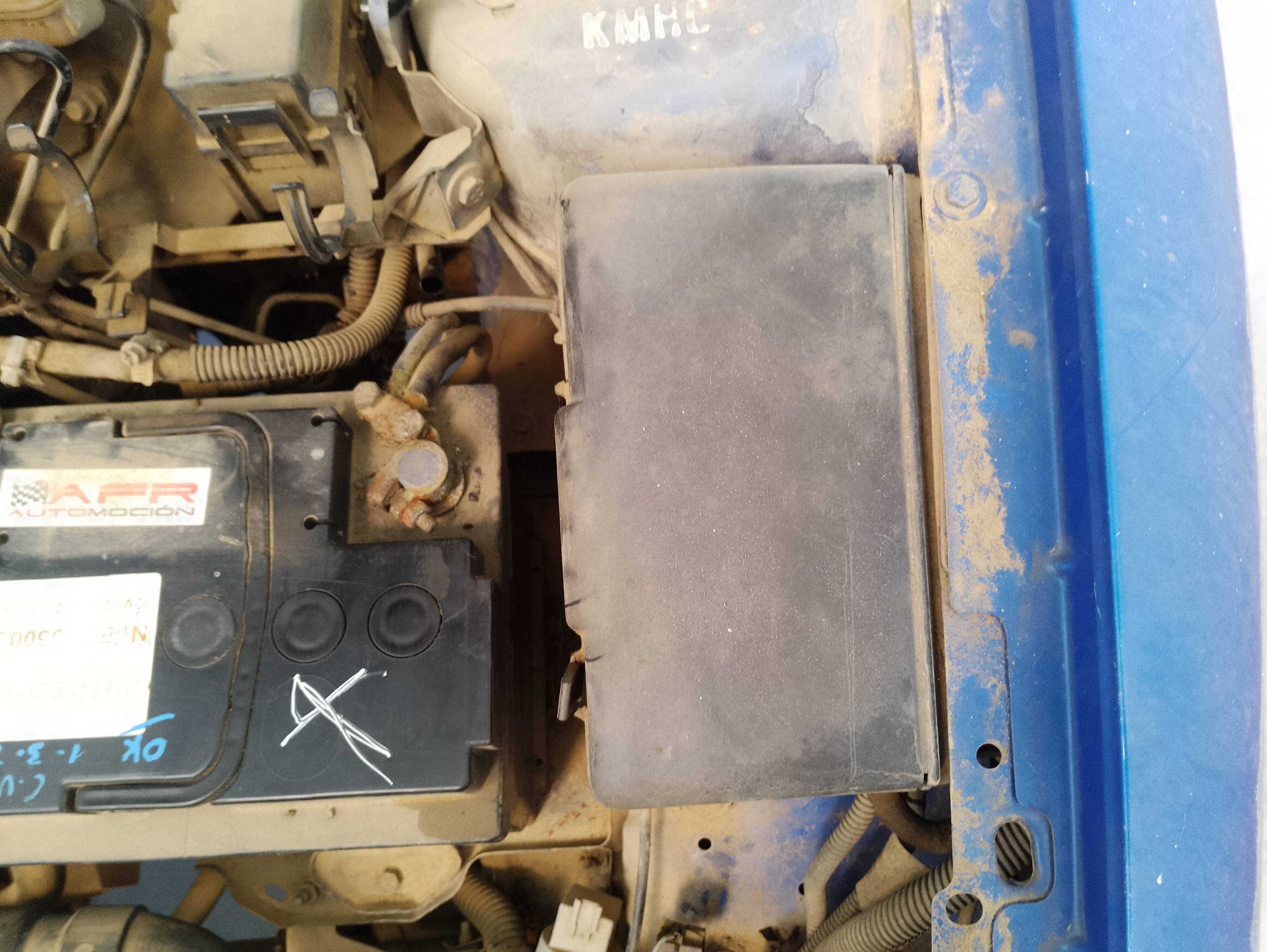 Recambio de caja reles / fusibles para citroën saxo 1.5 d image referencia OEM IAM   