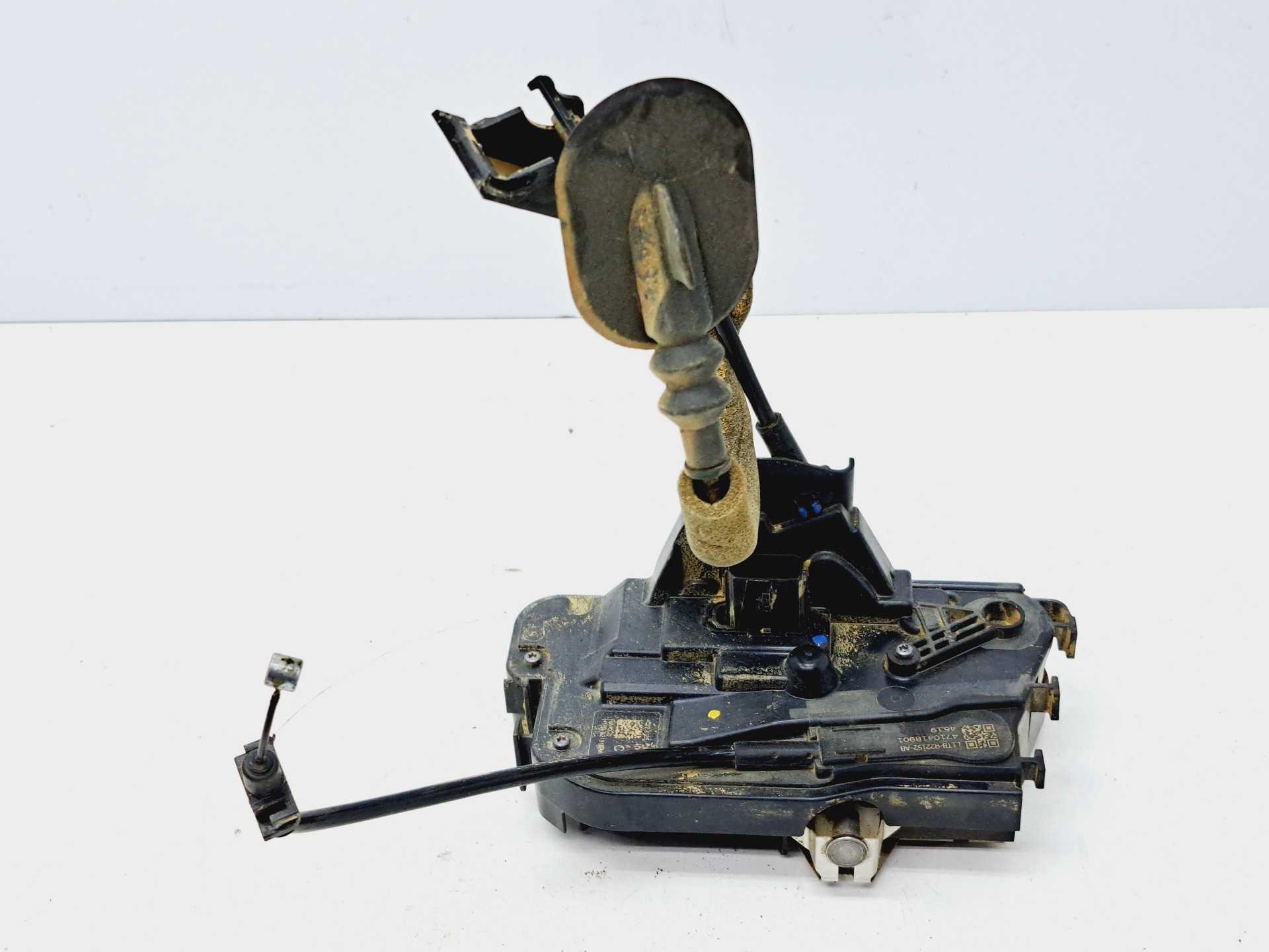 Recambio de cerradura puerta delantera derecha para ford puma hybrid st-line referencia OEM IAM H1BAA21812ME  